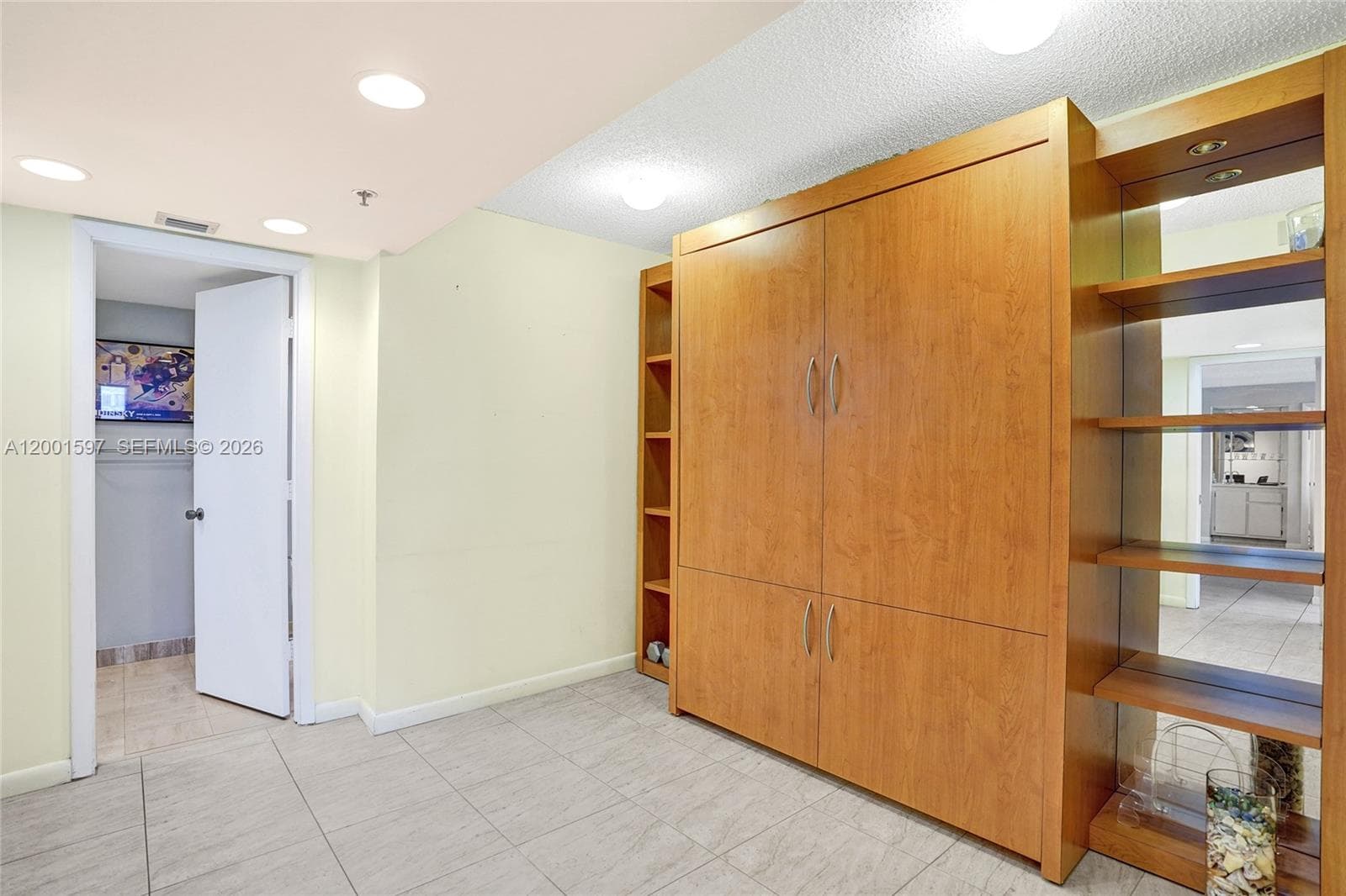 Summit Condo · #604N in Hollywood - Photo 39