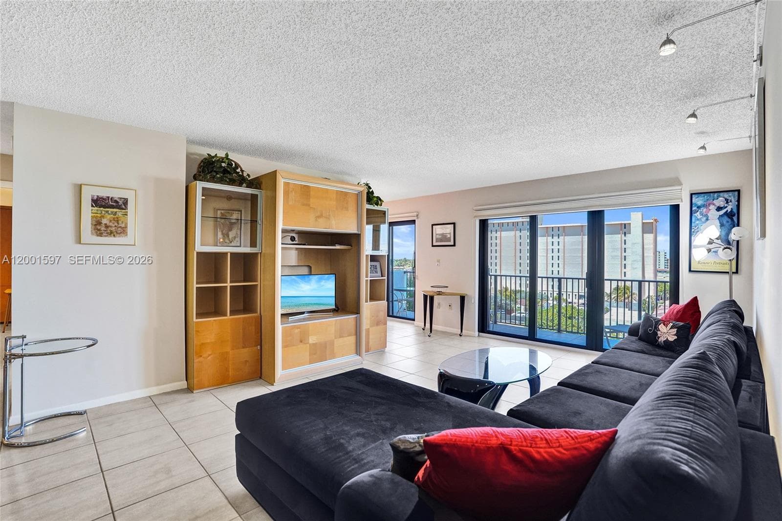 Summit Condo · #604N in Hollywood - Photo 25