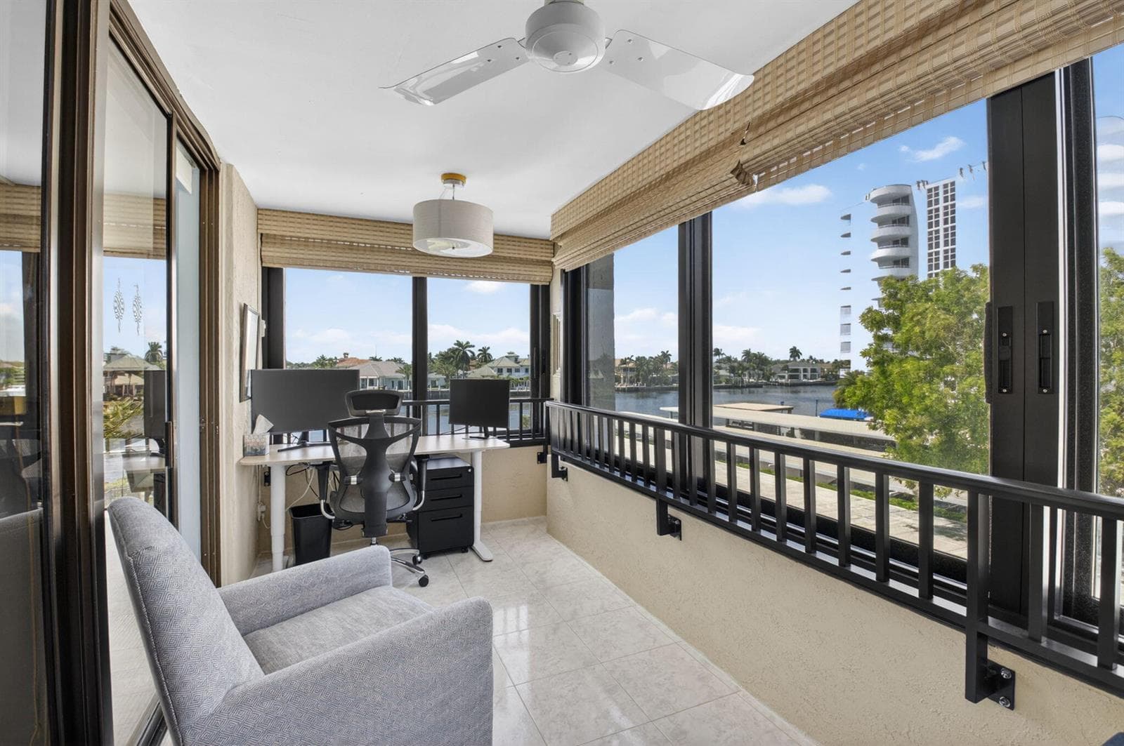 Enclosed Florida Rm