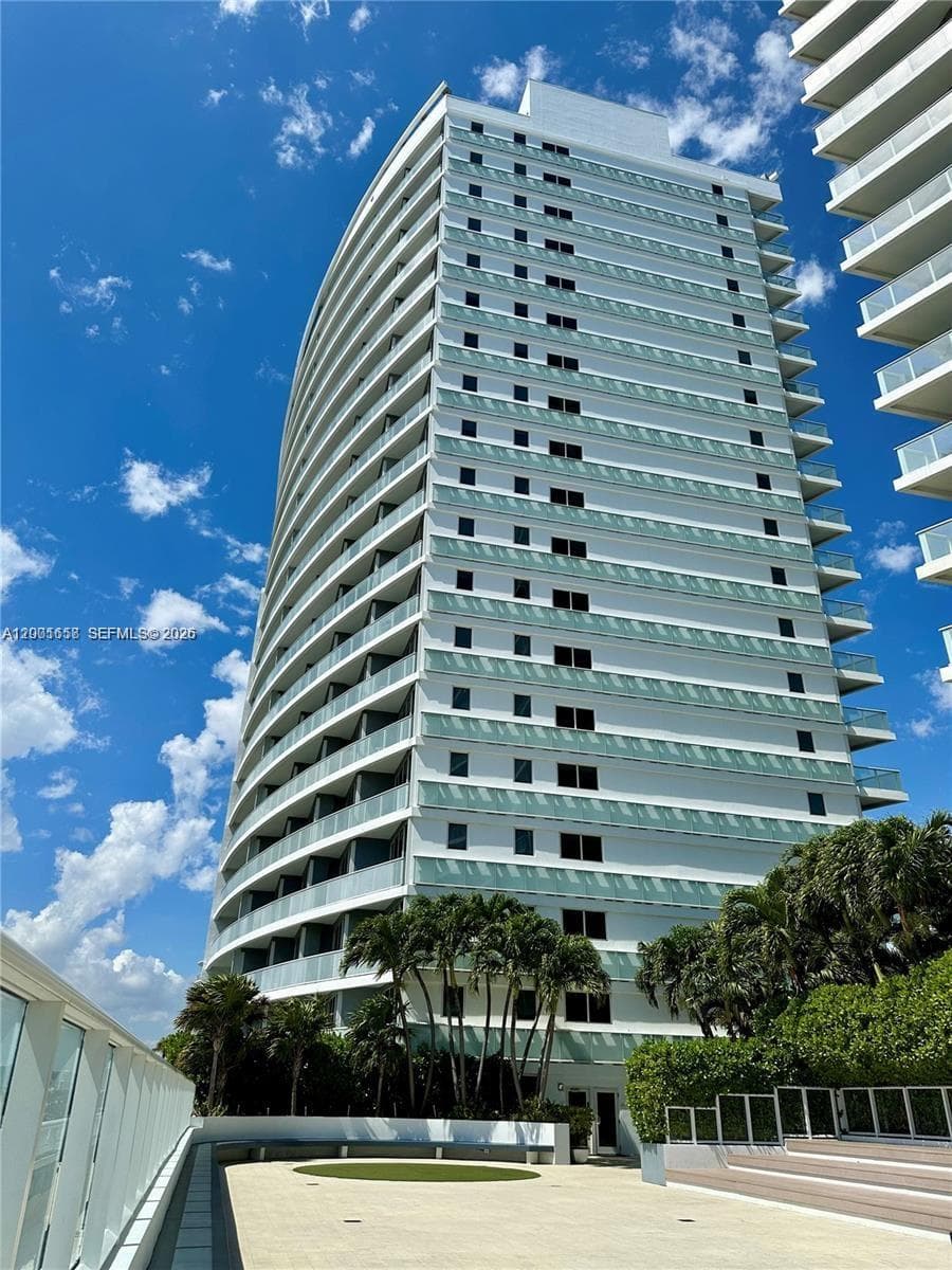 W Ft Lauderdale Residence · #608 in Fort Lauderdale - Photo 2