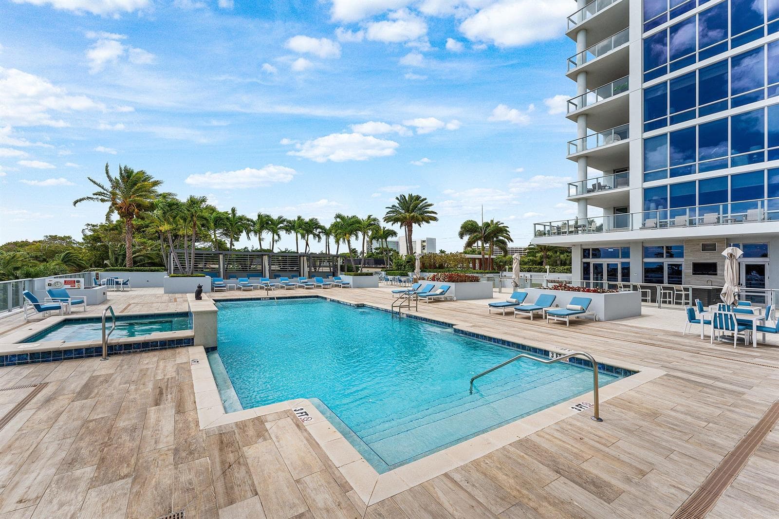 Expansive Pool Deck w Spa