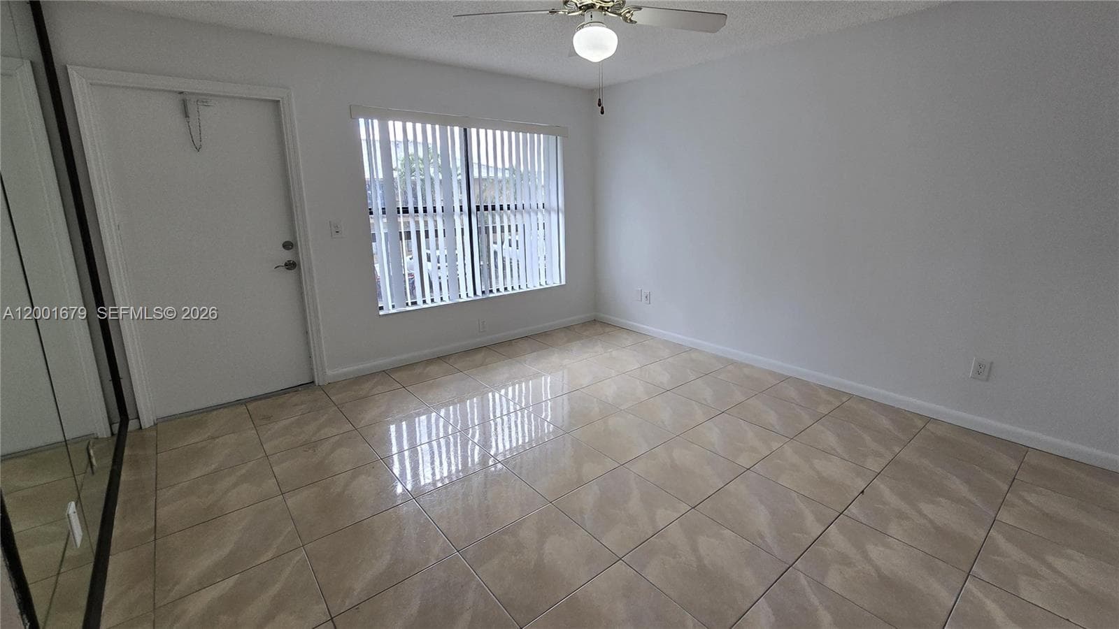 LAGO GRANDE ONE CONDO · #23-10 in Hialeah - Photo 3