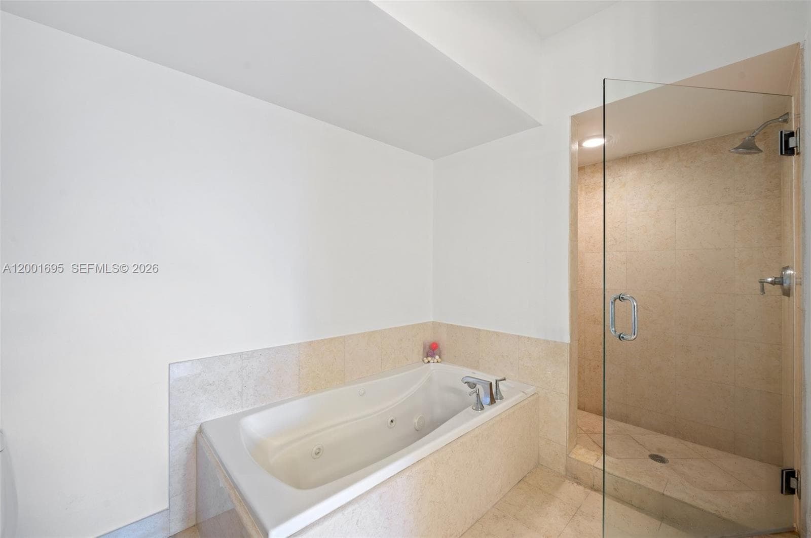 TURNBERRY VILLAGE · #314 in Aventura - Photo 17