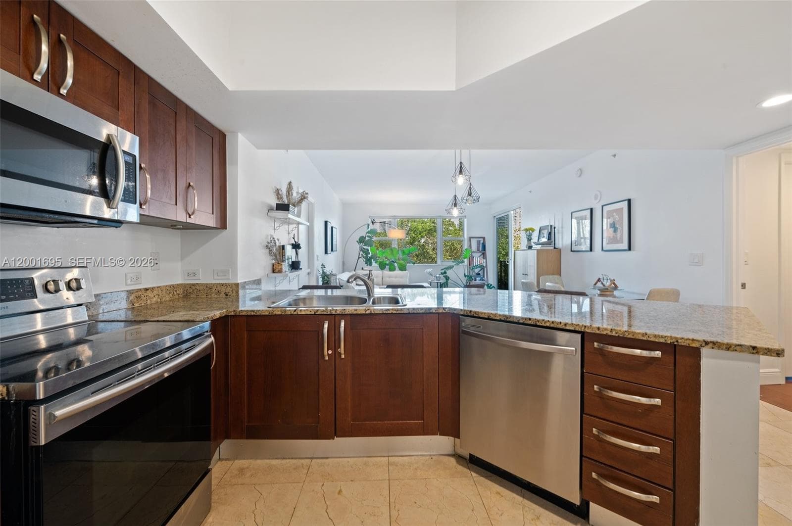 TURNBERRY VILLAGE · #314 in Aventura - Photo 9