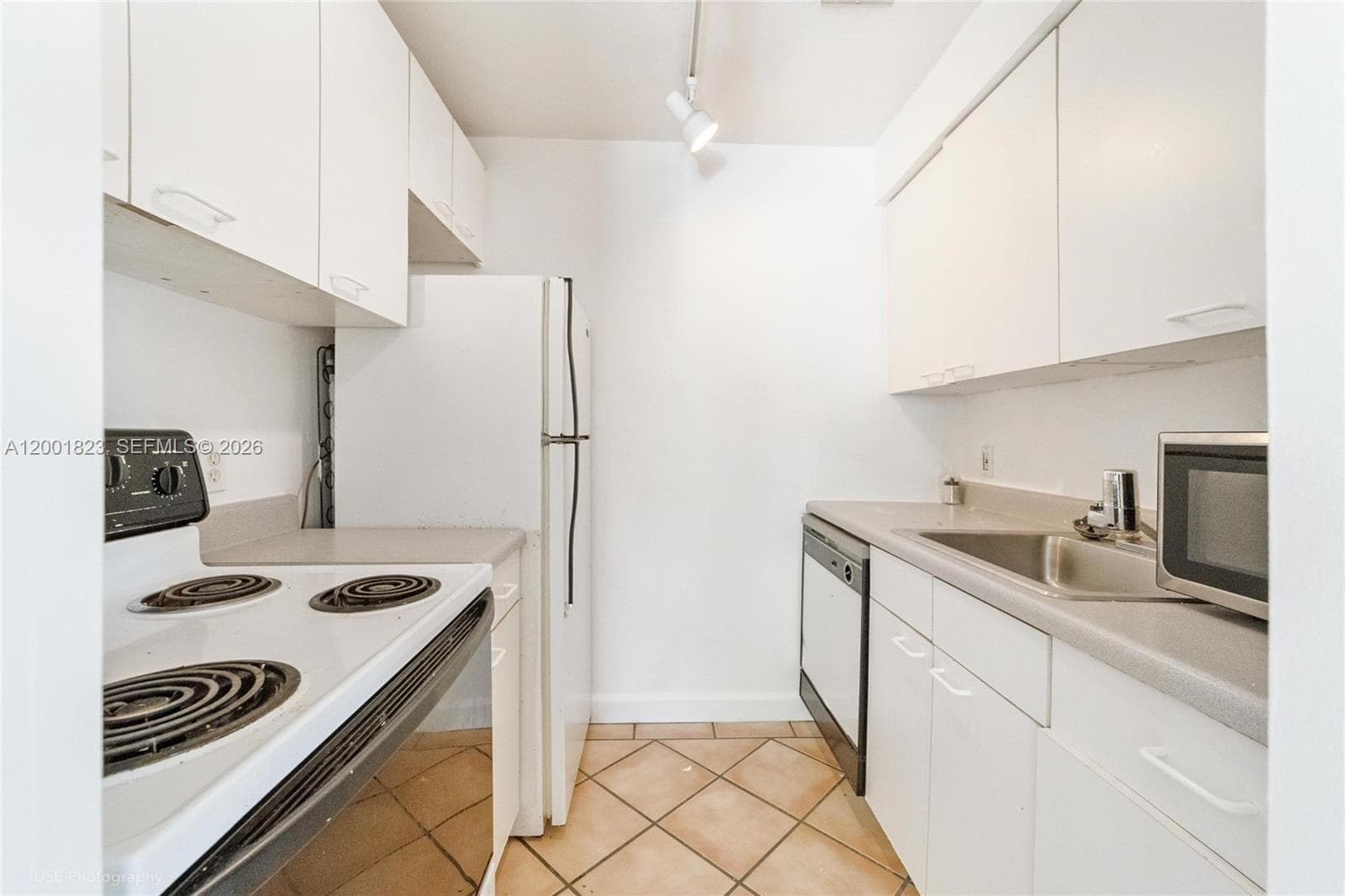 17TH TERRACE CONDOMINIUM · #1 in Fort Lauderdale - Photo 5