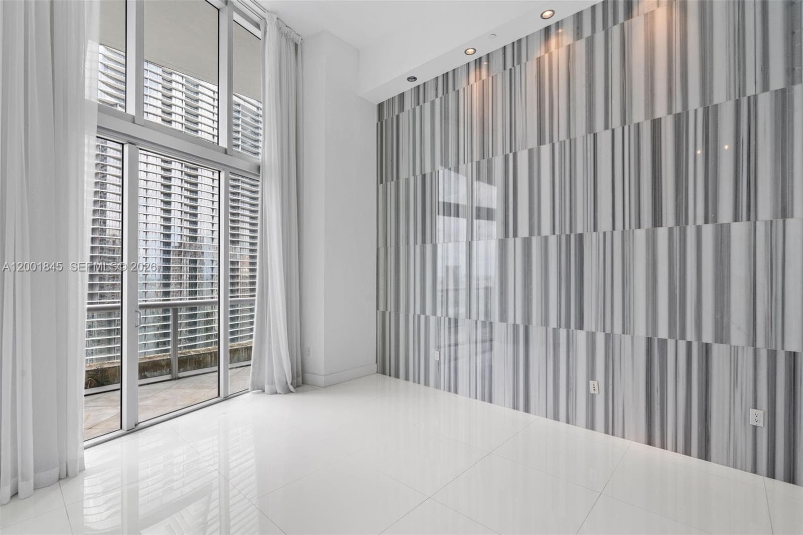 Icon Brickell I · #2812 in Miami - Photo 13