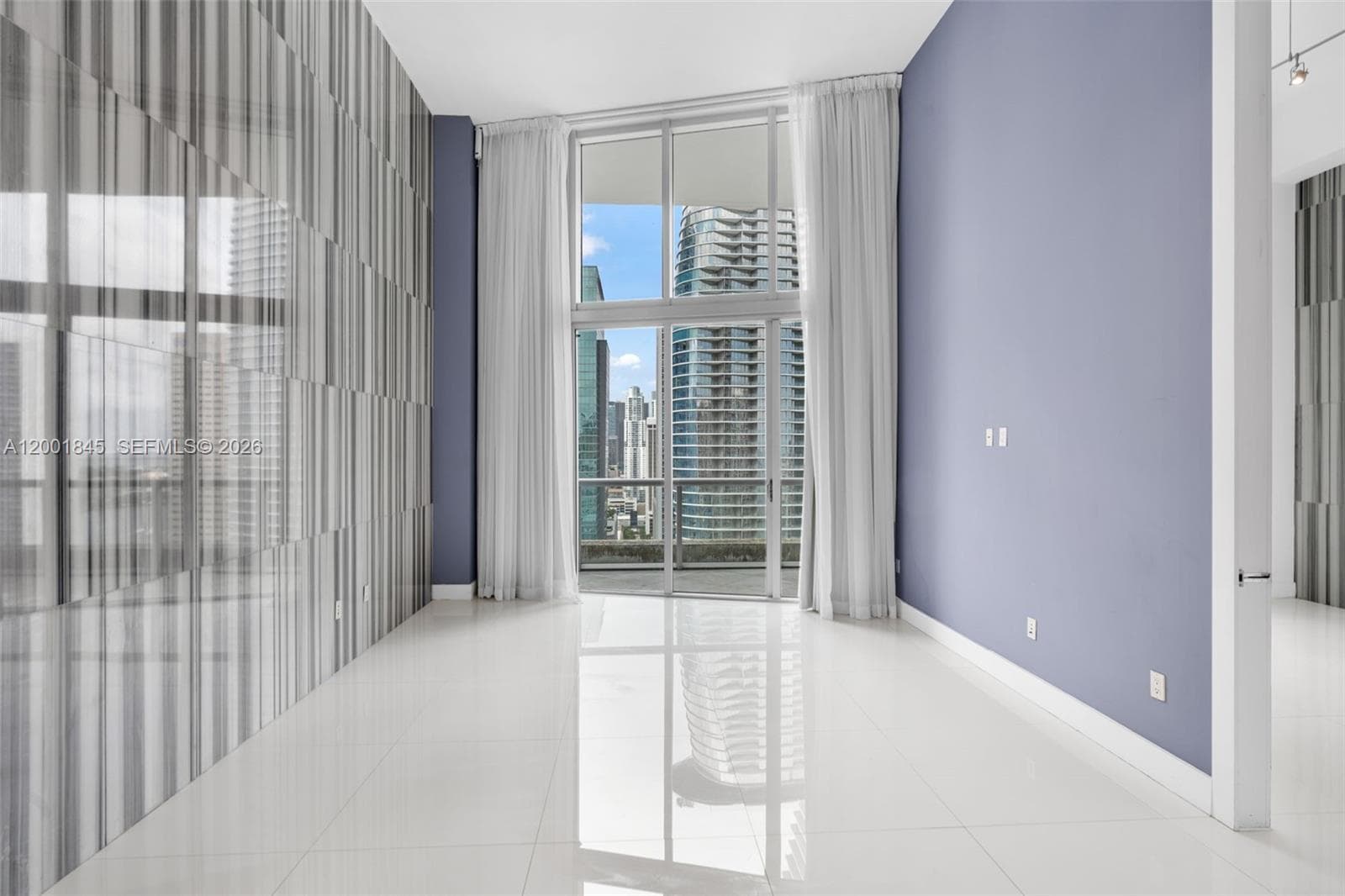 Icon Brickell I · #2812 in Miami - Photo 8