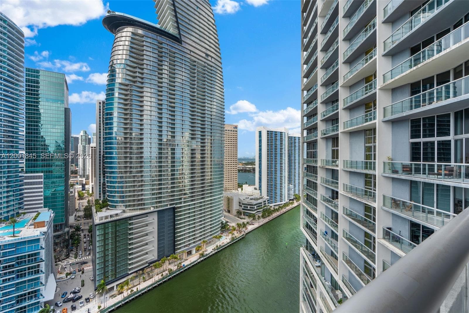 Icon Brickell I · #2812 in Miami - Photo 21