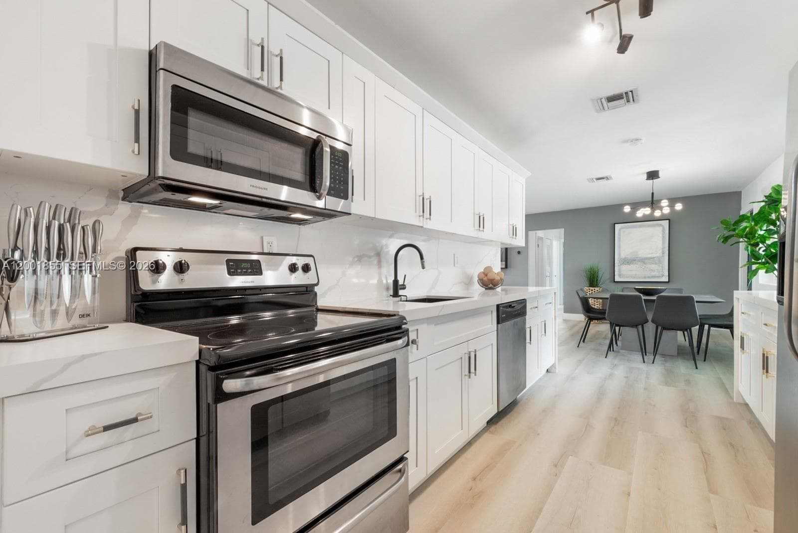 18641 Belview Dr #0 photo 4