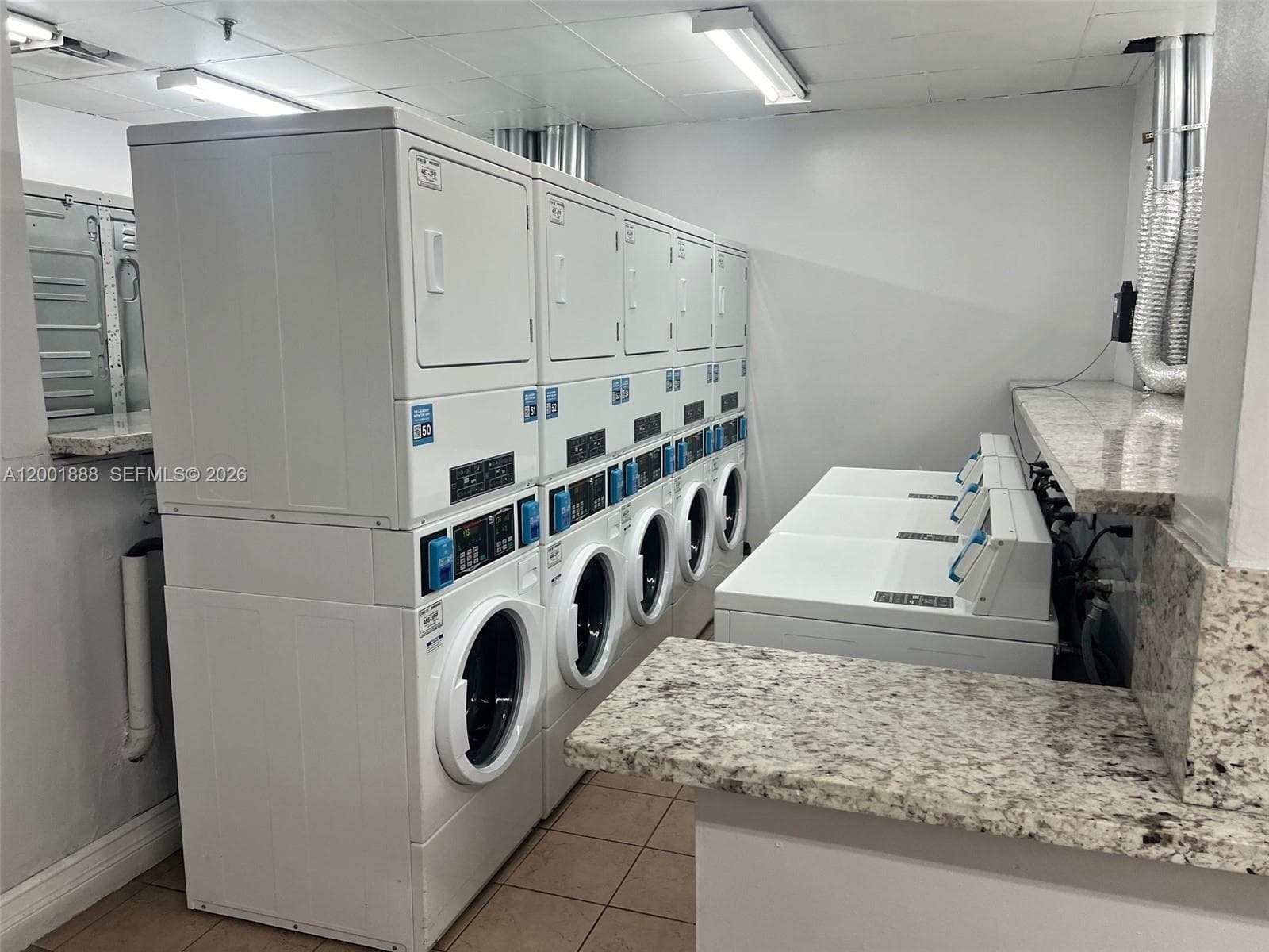 MADISON DOWNTOWN CONDO · #W-1806 in Miami - Photo 4
