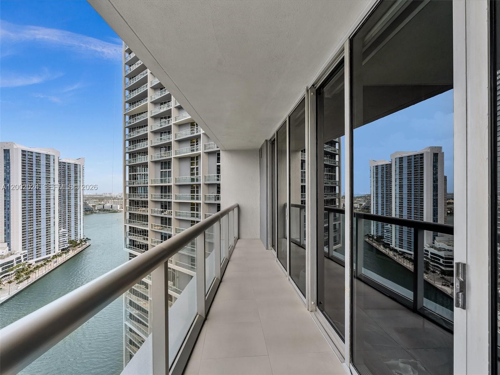Icon Brickell I · #2715 in Miami - Photo 12