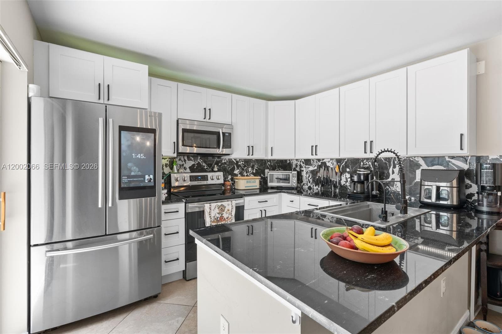7124 71st Way photo 2
