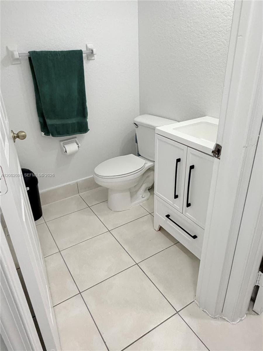 2474 SE 15th Ct photo 22