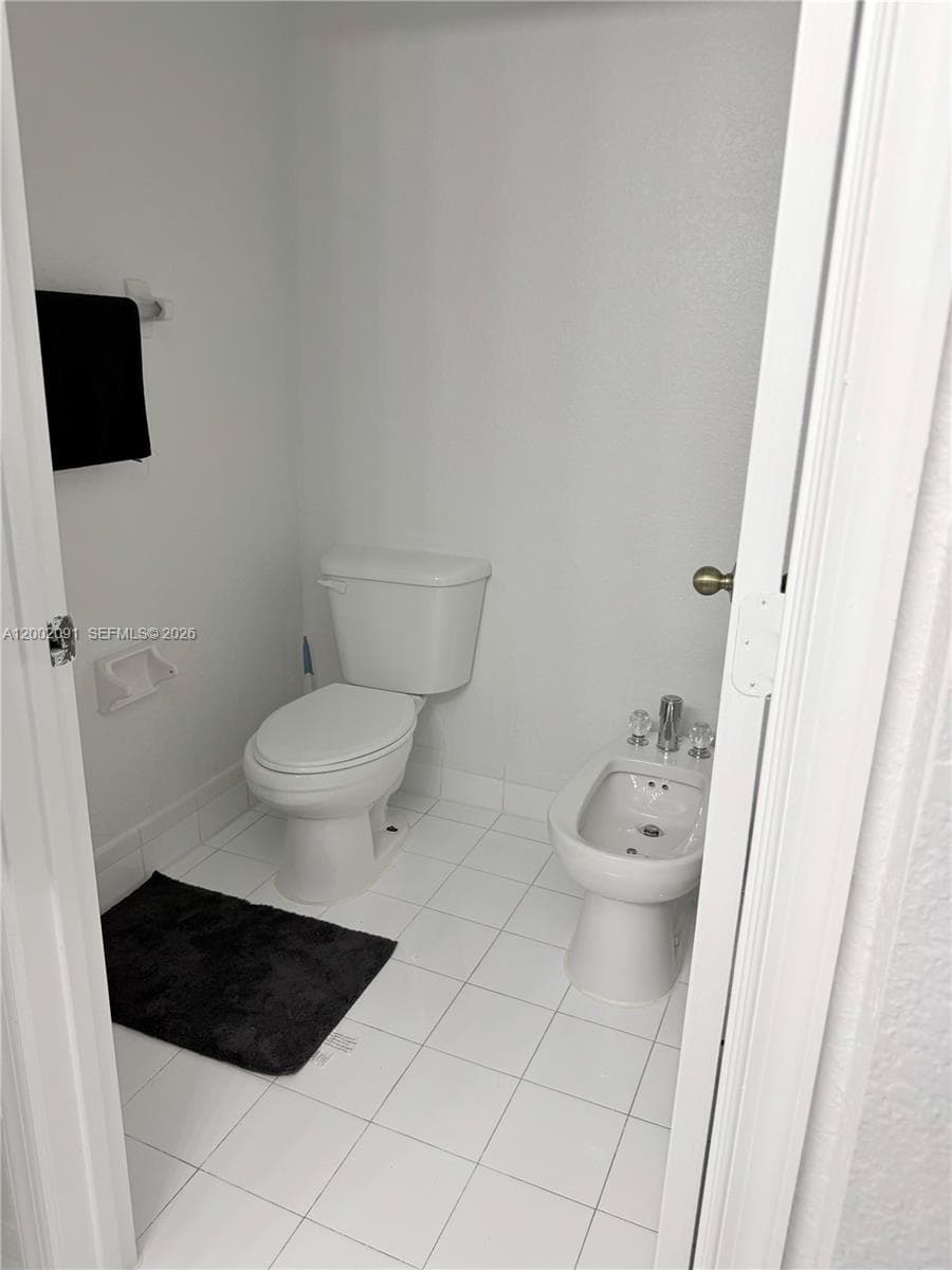 2474 SE 15th Ct photo 11