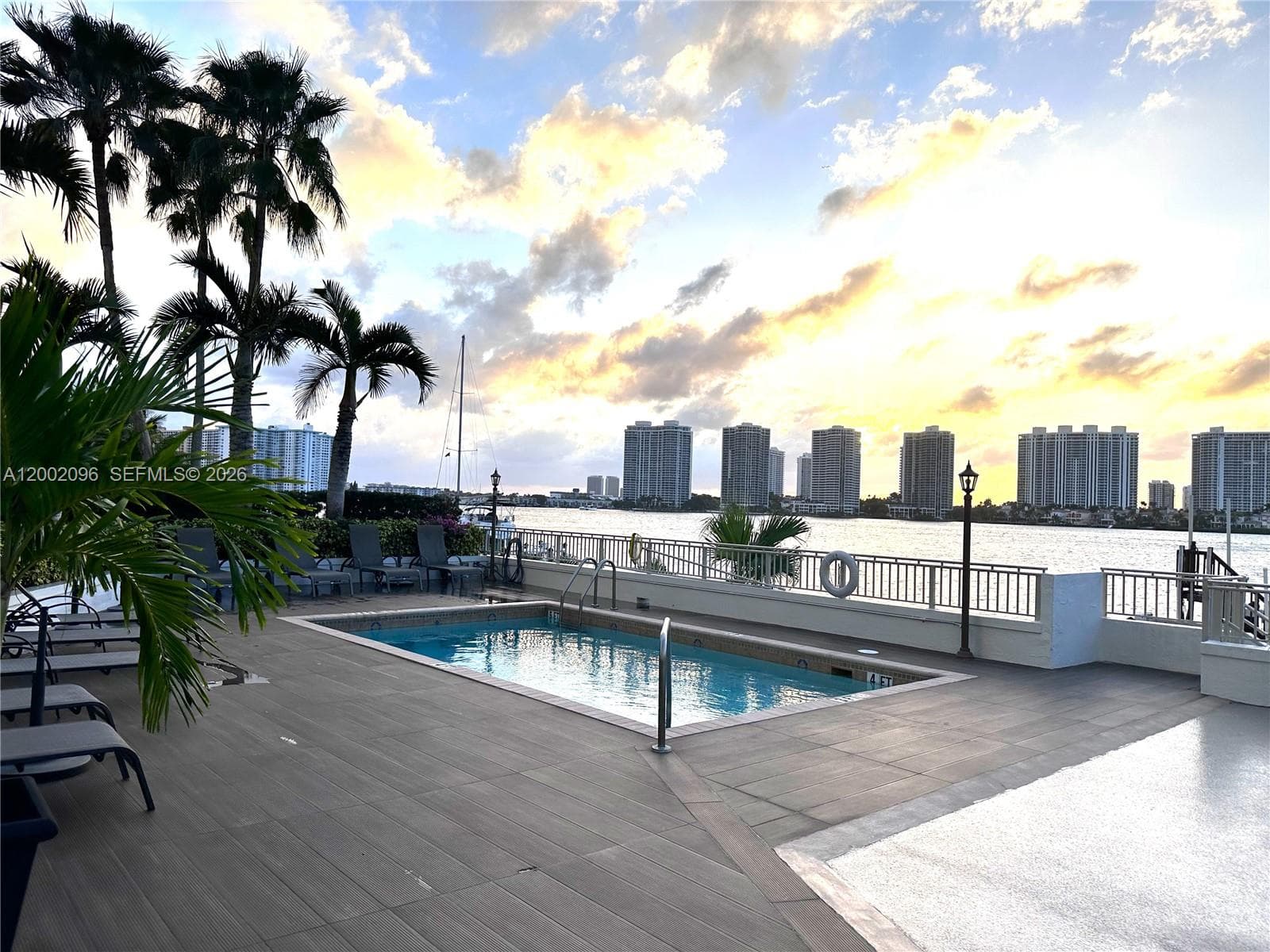 Le Montcalm Condominium · #201 in Sunny Isles Beach - Photo 32