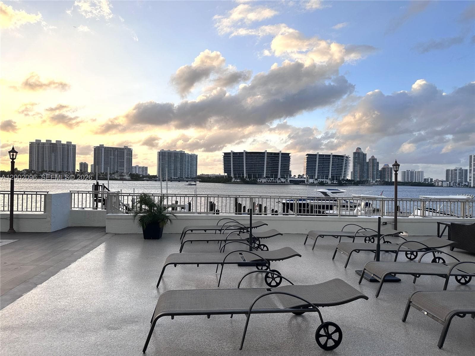 Le Montcalm Condominium · #201 in Sunny Isles Beach - Photo 33