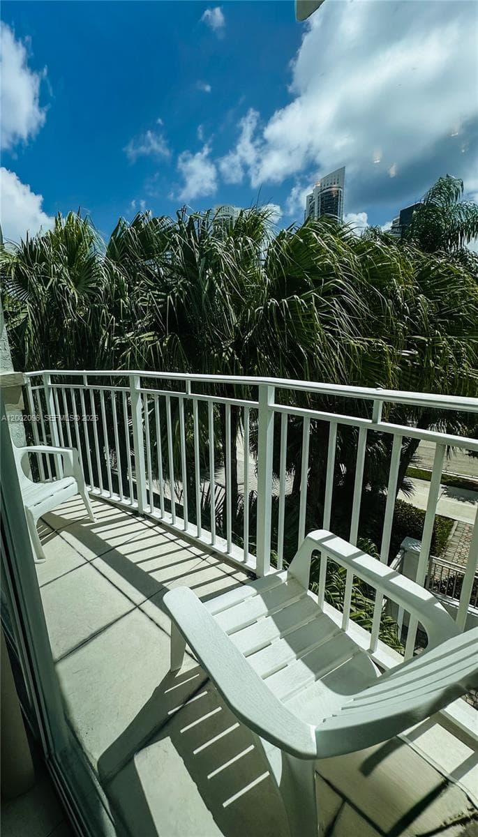 Le Montcalm Condominium · #201 in Sunny Isles Beach - Photo 19