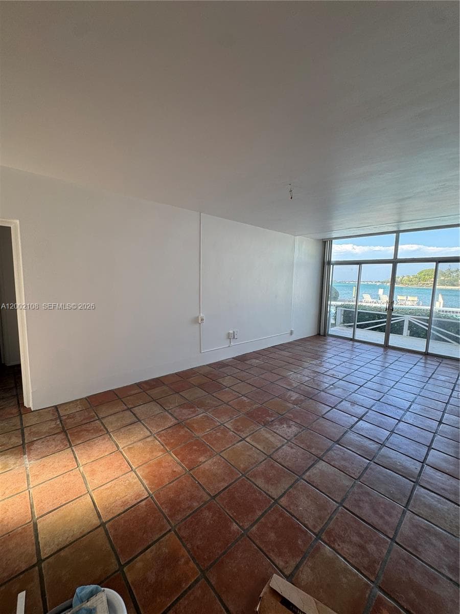 HARBOUR BAY CONDO · #C2 in Bay Harbor Islands - Photo 4