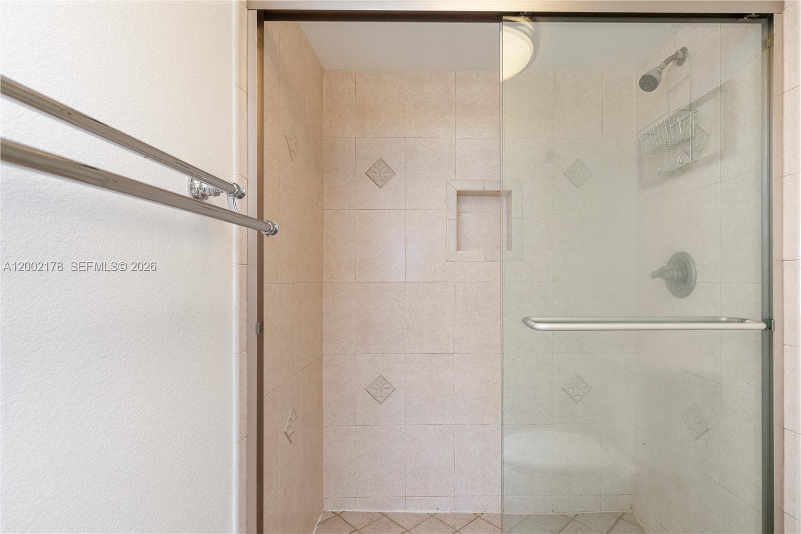 PARKER PLAZA · #1803 in Hallandale Beach - Photo 23
