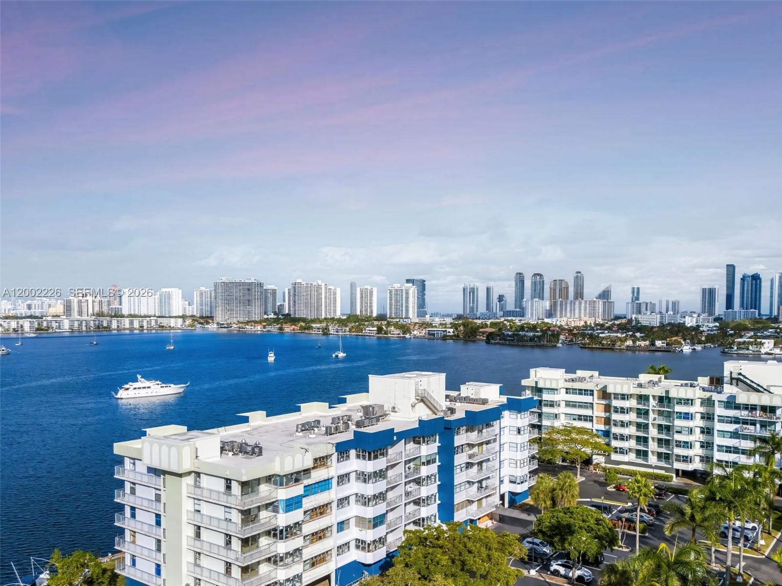 REEF NORTH CONDO · #3J in North Miami Beach - Photo 24