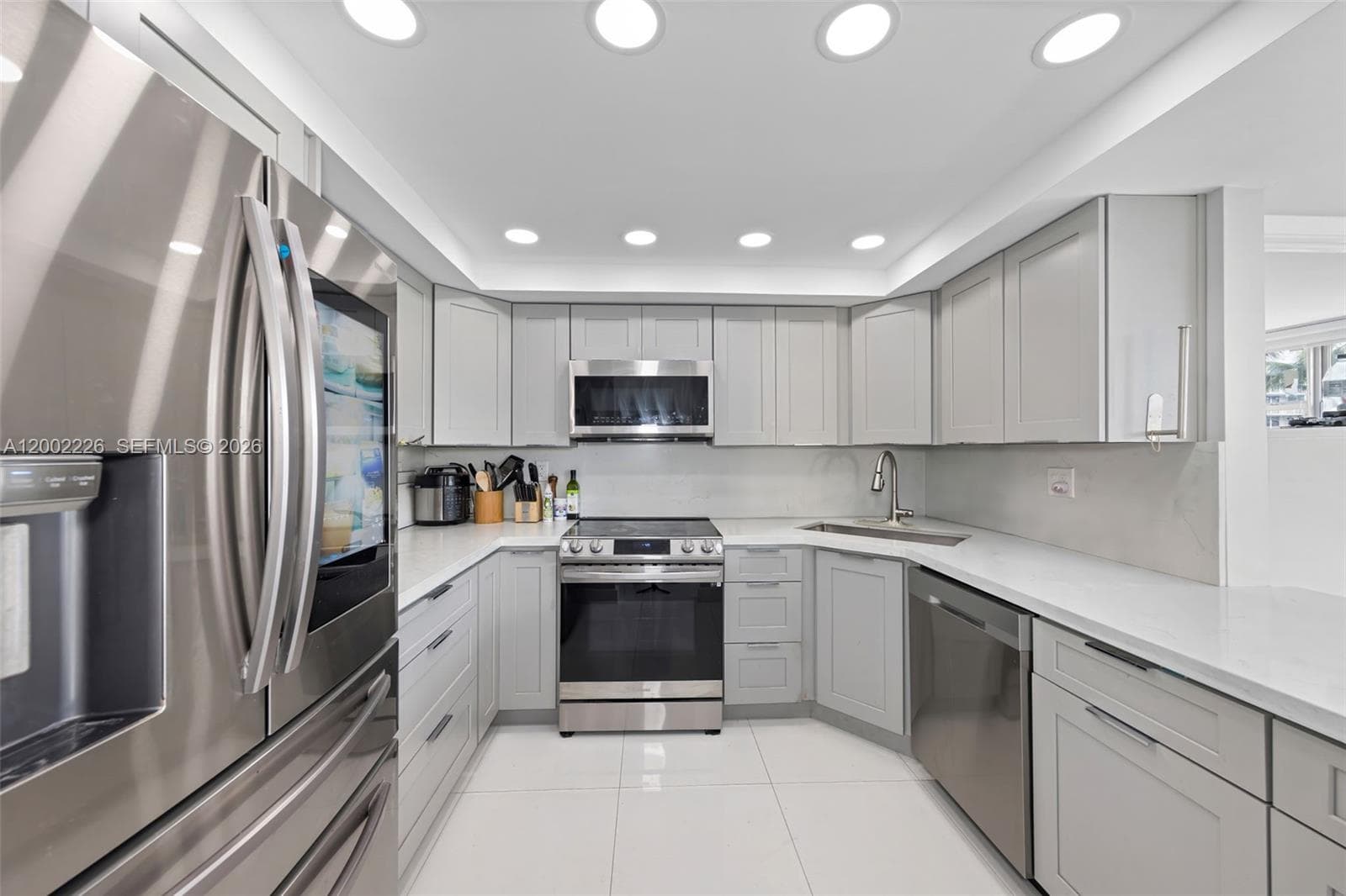 REEF NORTH CONDO · #3J in North Miami Beach - Photo 29