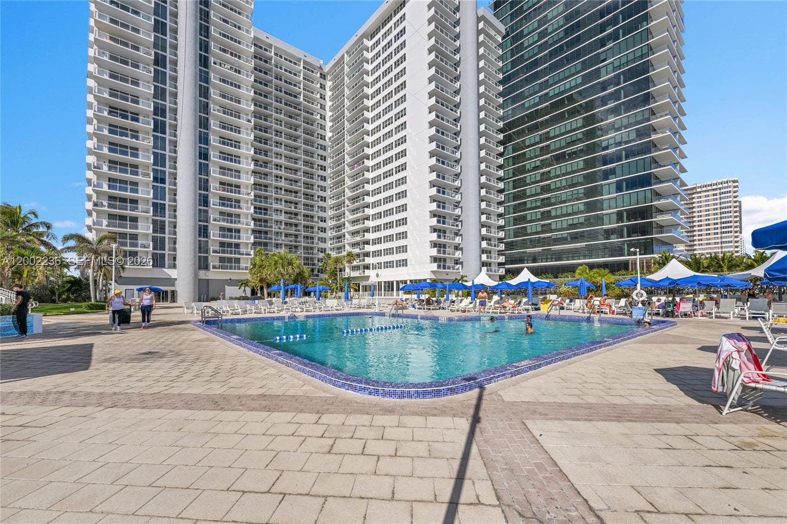 PARKER PLAZA CONDO ESTATE · #2018 in Hallandale Beach - Photo 20