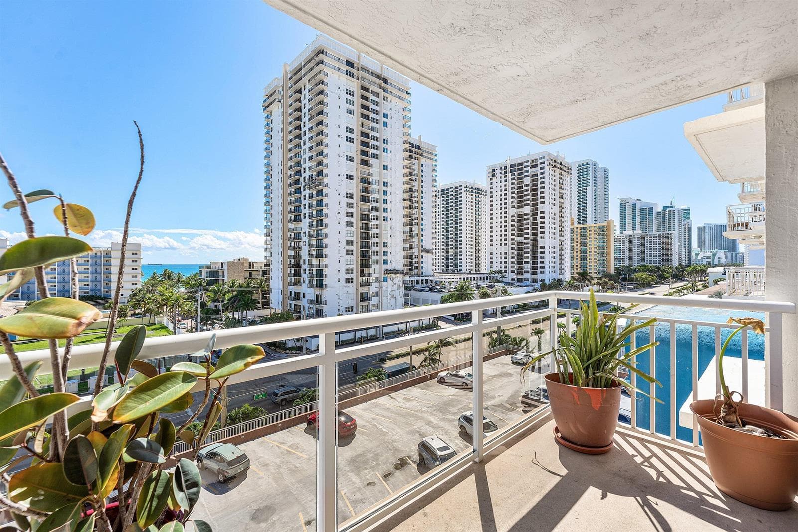 022-1600SouthOceanDrive-7H-Hollywood-FL-