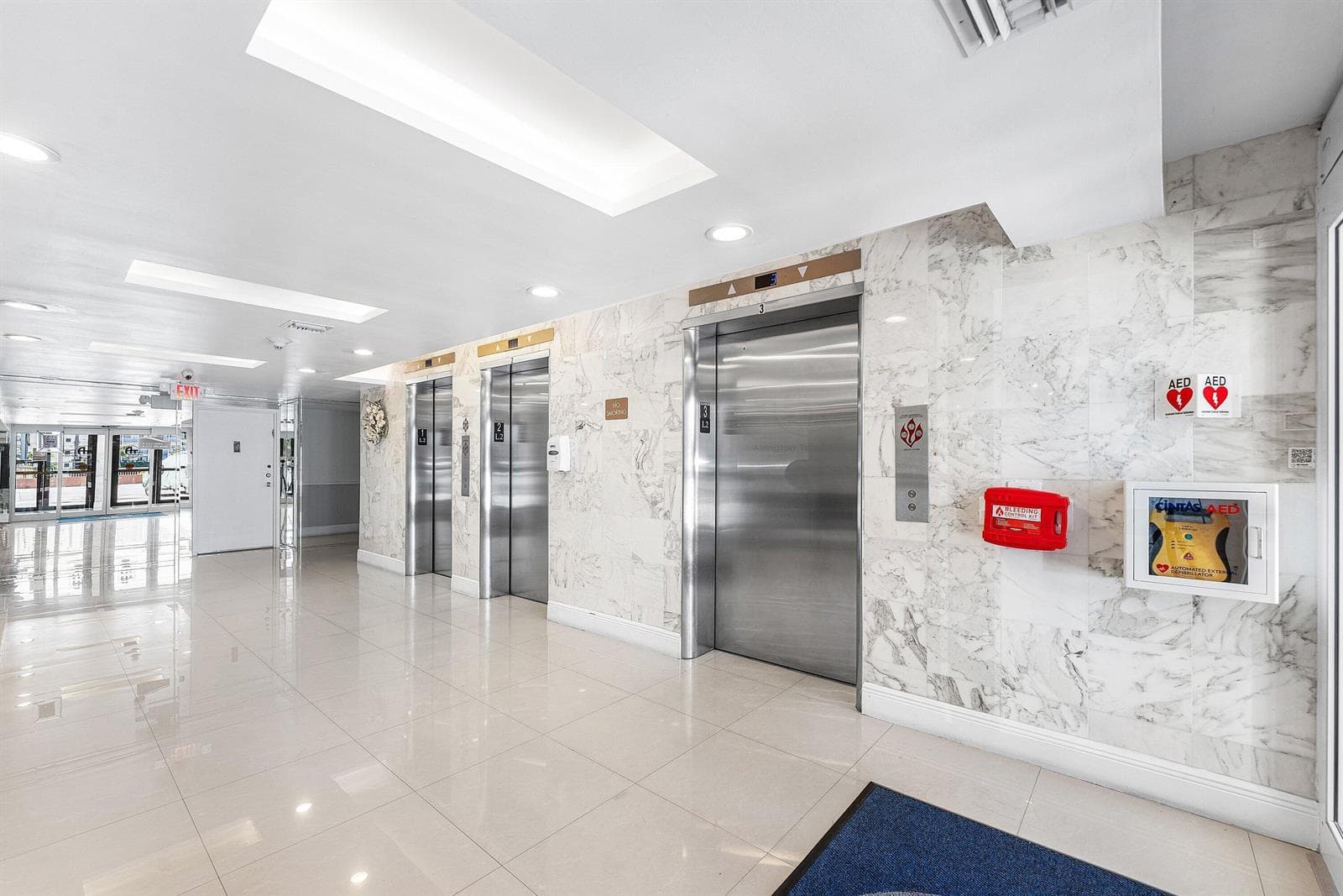 032-1600SouthOceanDrive-7H-Hollywood-FL-
