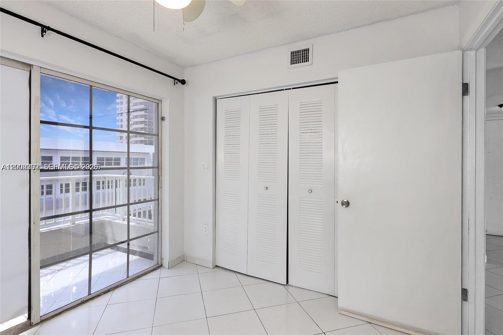 LAKE BEACH CLUB CONDO · #405 in Miami Beach - Photo 7