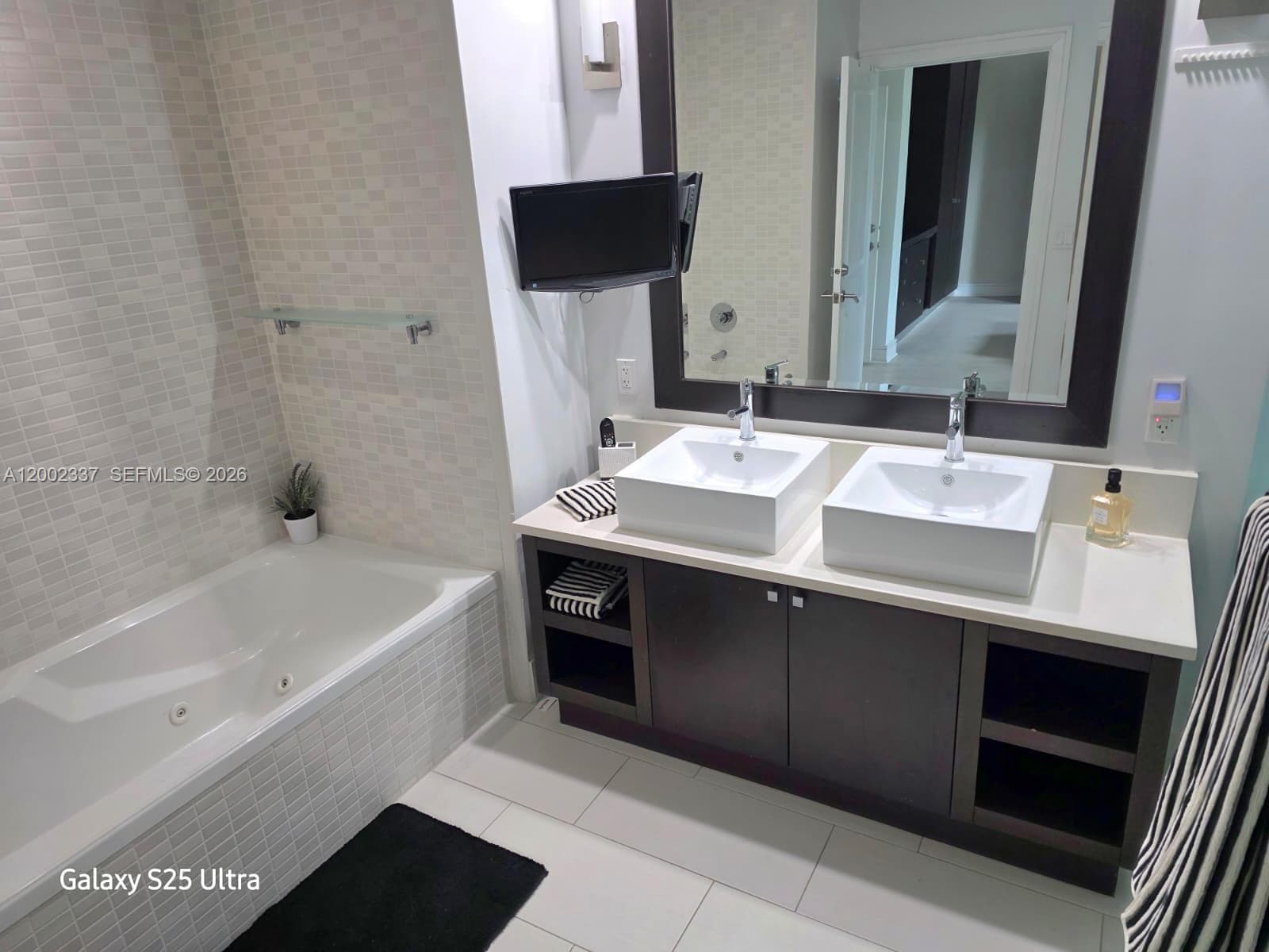THE BLUE A RESORT HOTEL C · #1416 in Doral - Photo 12