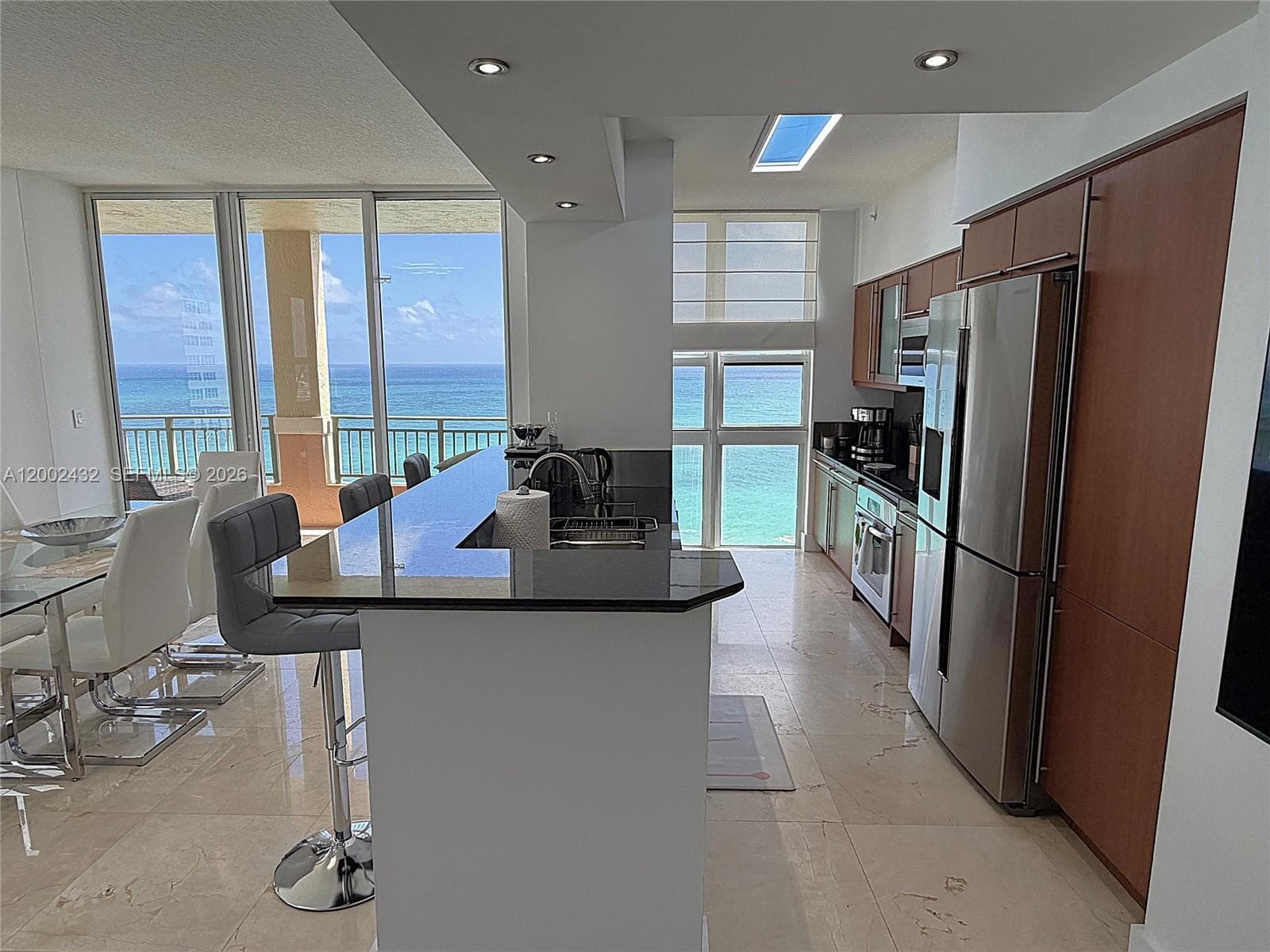 2080 Ocean Drive · #MPH12 in Hallandale Beach - Photo 7