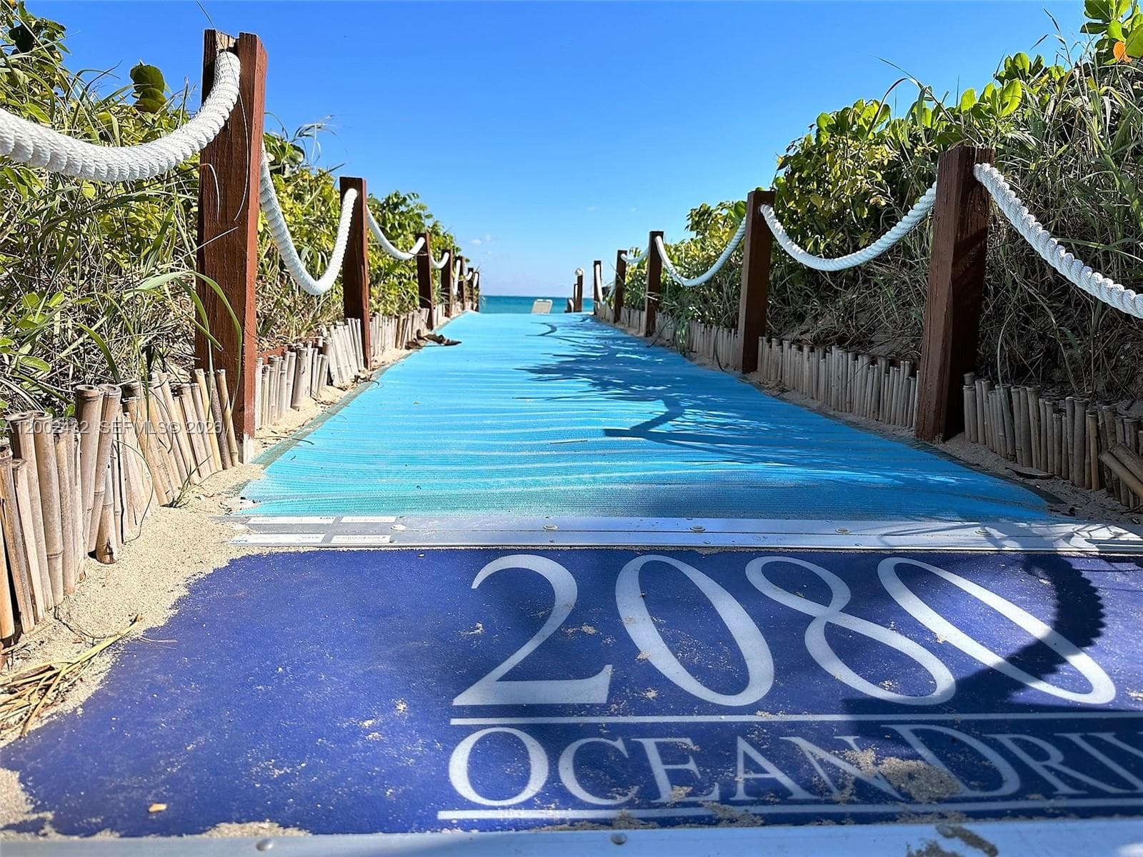 2080 Ocean Drive · #MPH12 in Hallandale Beach - Photo 36