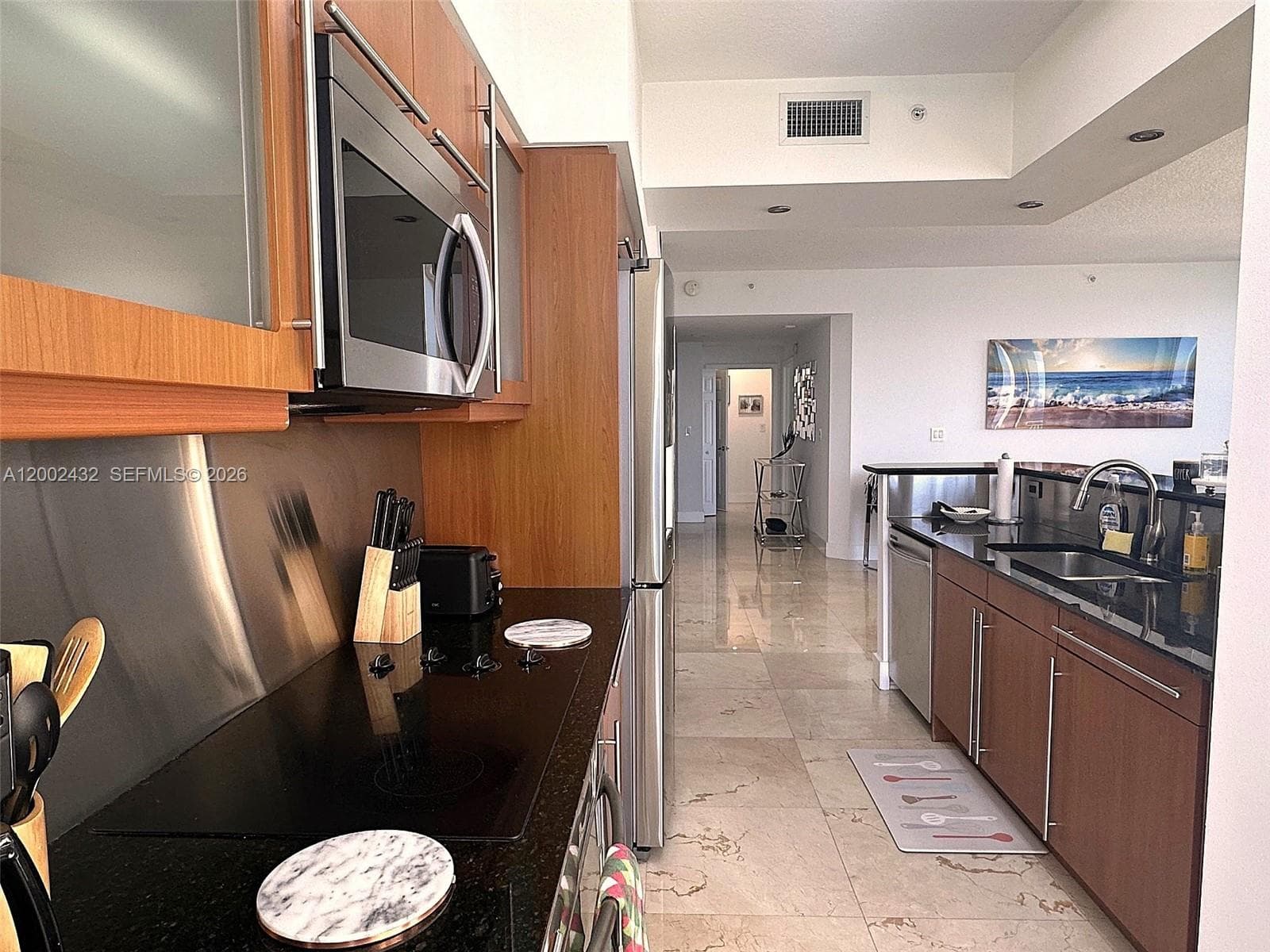 2080 Ocean Drive · #MPH12 in Hallandale Beach - Photo 9