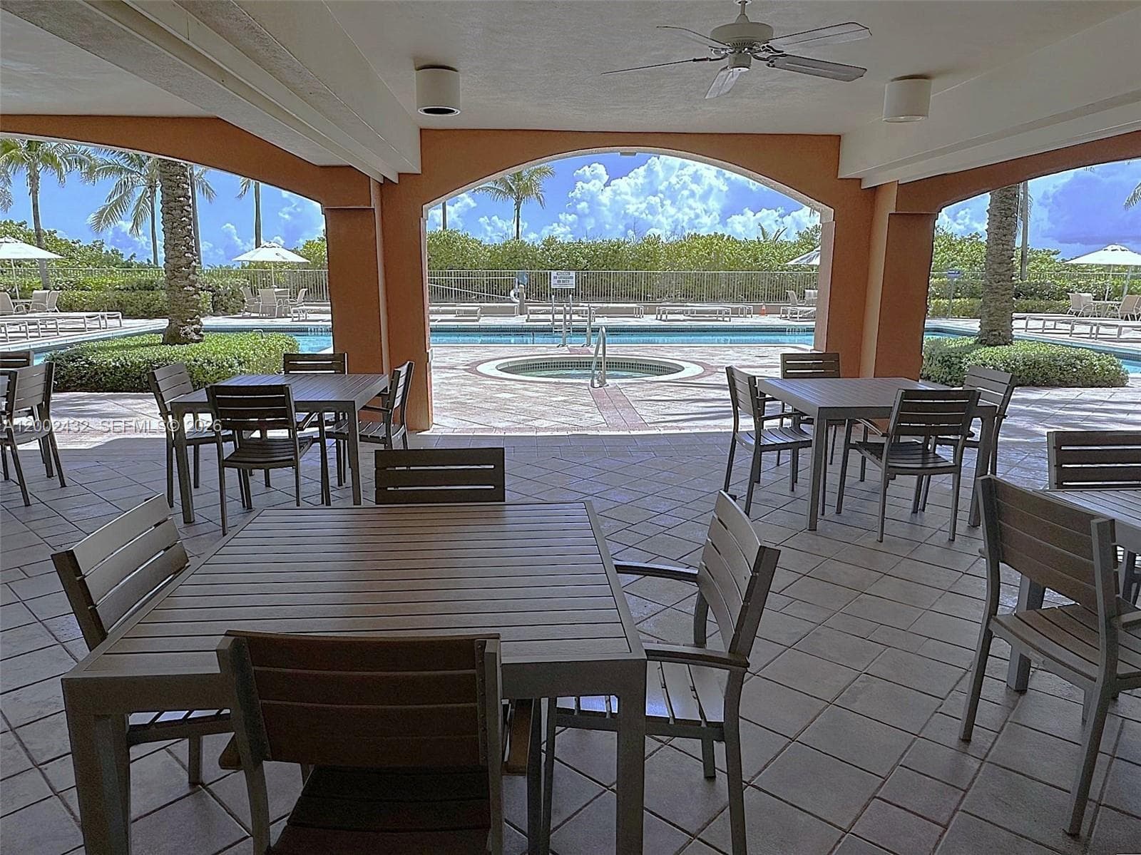 2080 Ocean Drive · #MPH12 in Hallandale Beach - Photo 44