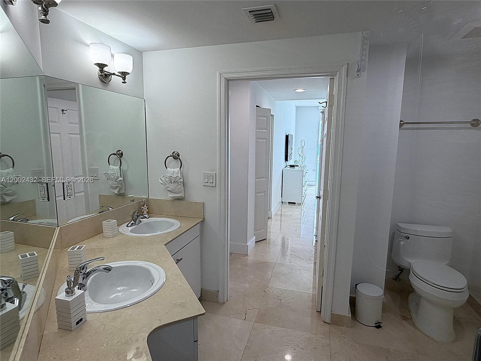 2080 Ocean Drive · #MPH12 in Hallandale Beach - Photo 21