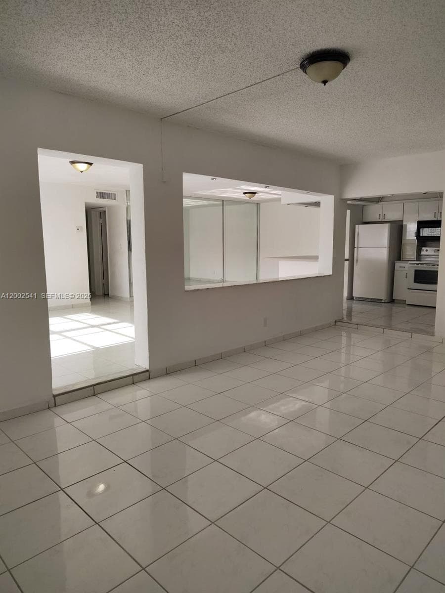 ELDORADO PLAZA WEST CONDO · #1C in Hallandale Beach - Photo 4