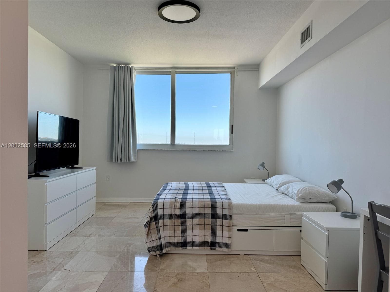 Duo Condominium · #2001W in Hallandale Beach - Photo 9