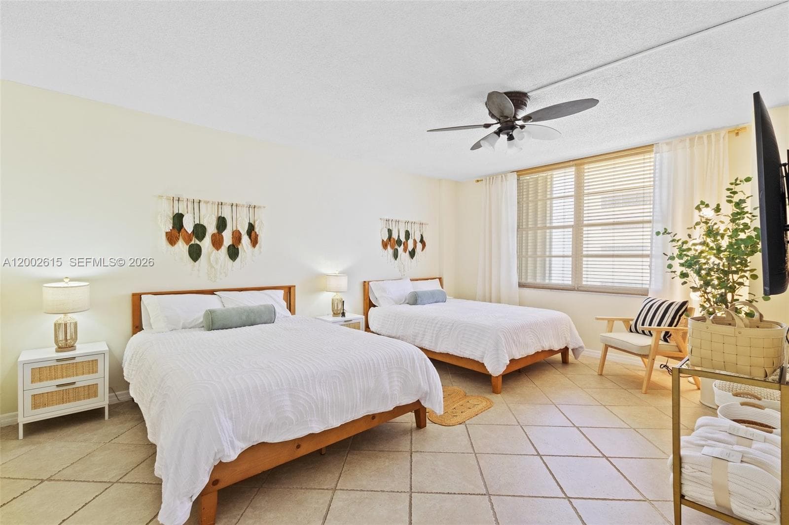SEA AIR TOWERS CONDO · #921 in Hollywood - Photo 14