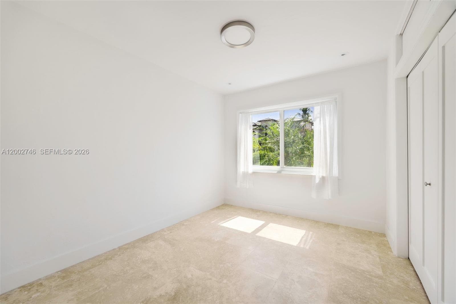 255 Ridgewood Rd photo 13