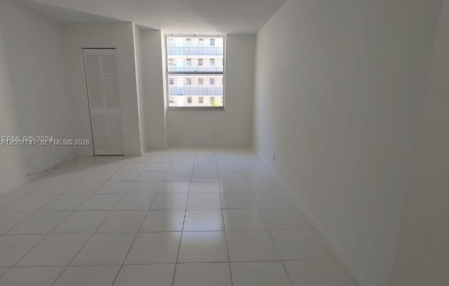 BAYSWATER COURT CONDO · #4Q in North Miami Beach - Photo 6