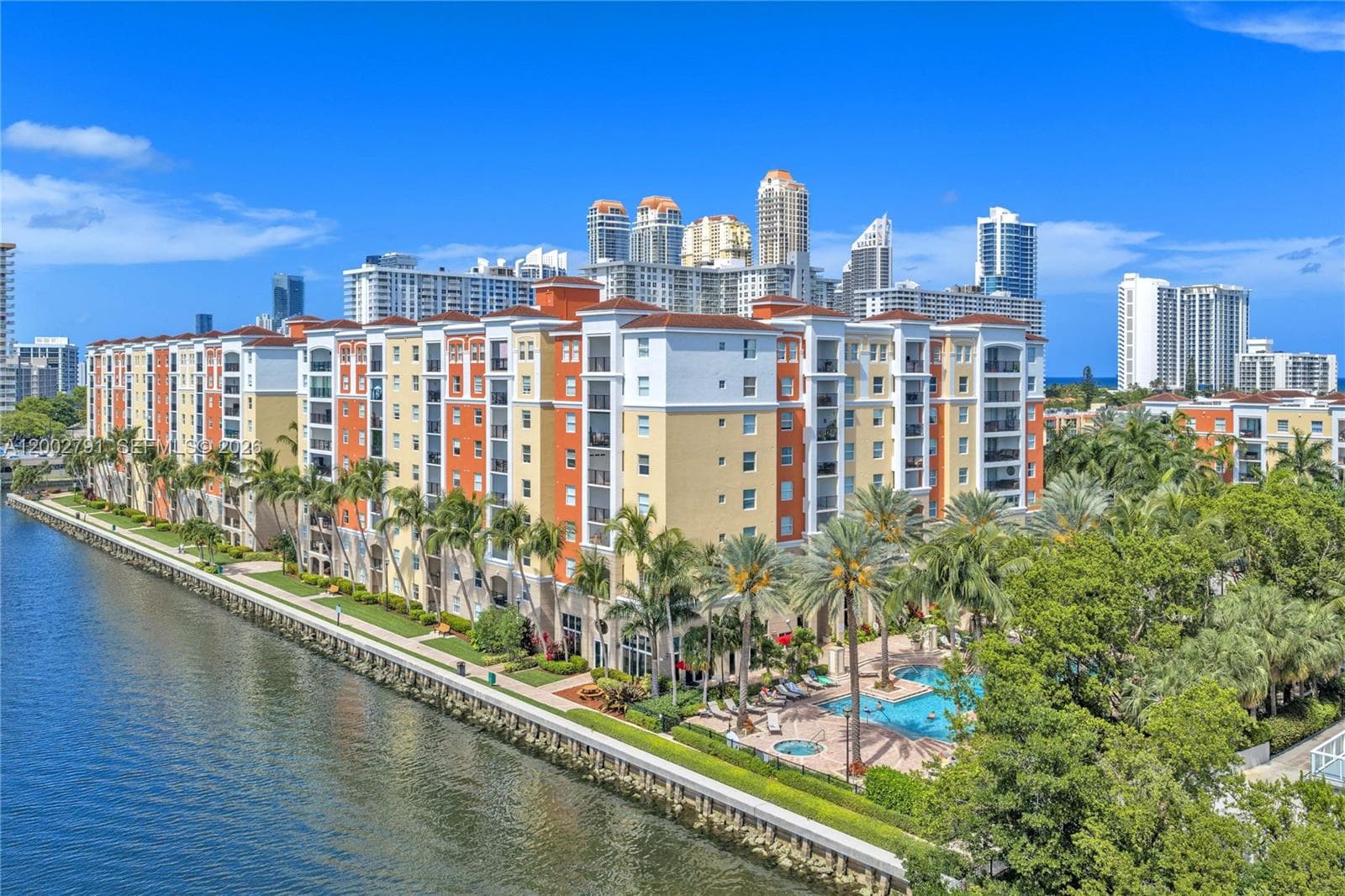 Porto Bellagio · #3204 in Sunny Isles Beach - Photo 33