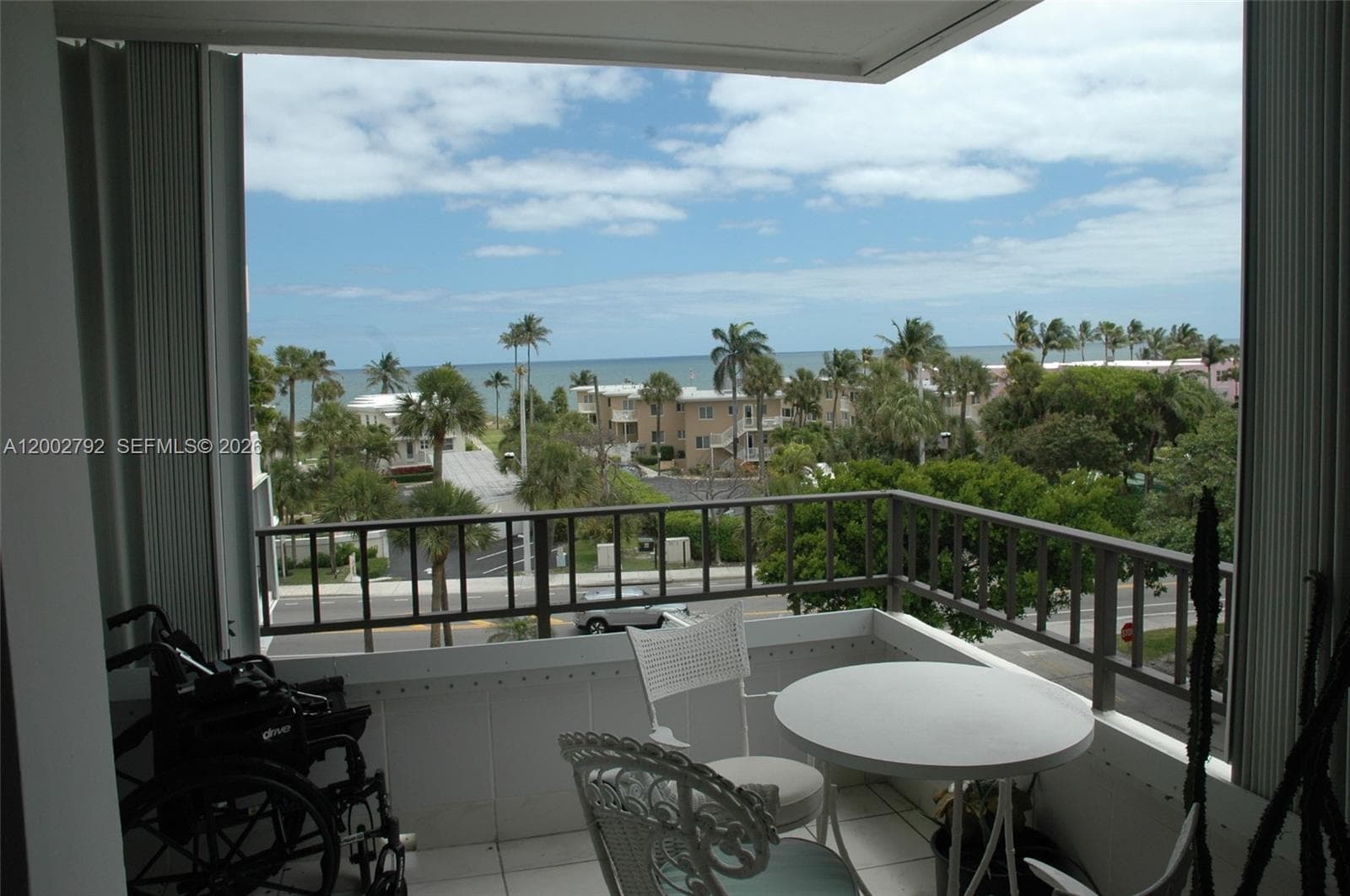 Emerald Tower · #408 in Pompano Beach - Photo 4