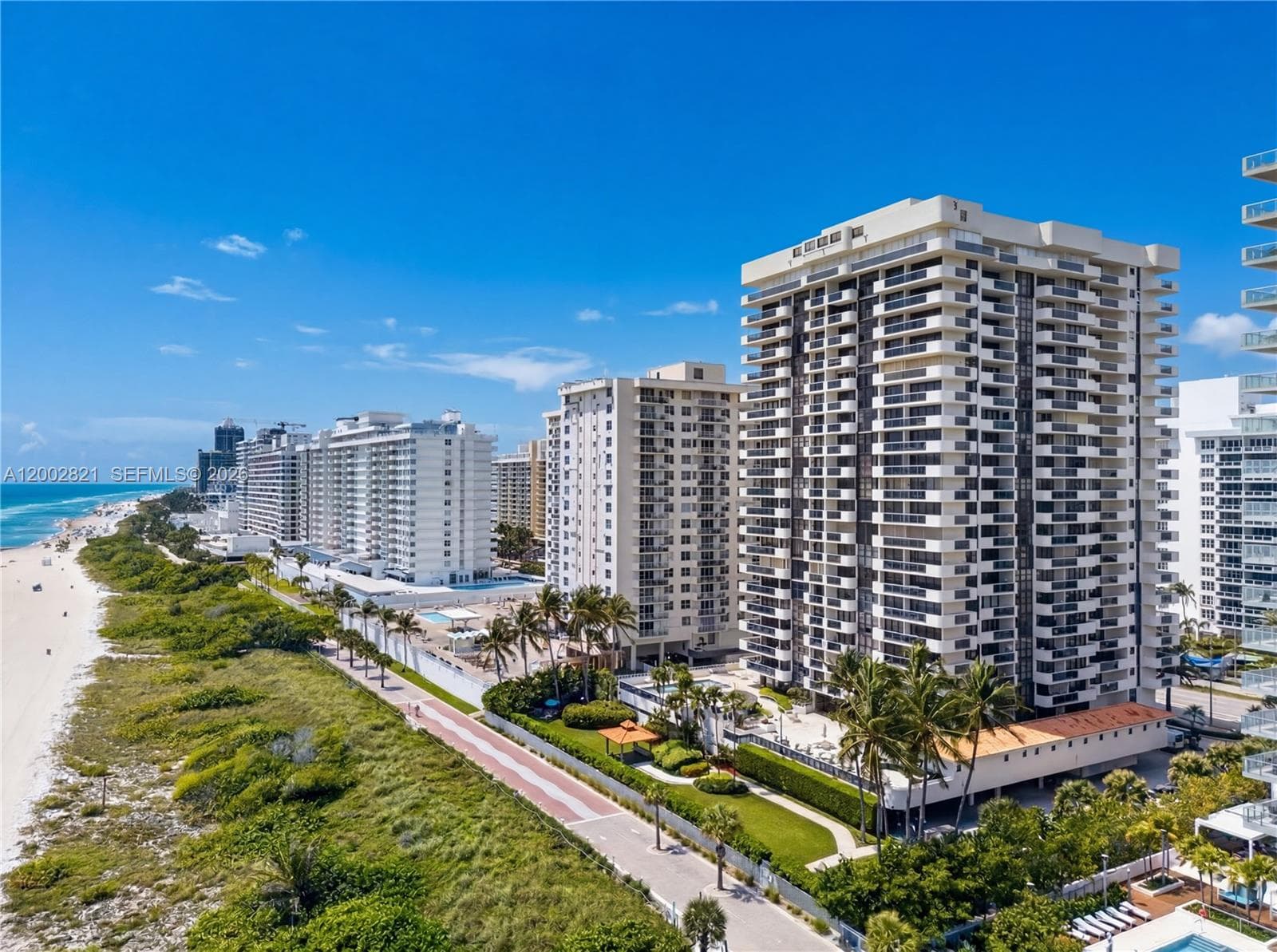 LEXCELLENCE · #1104 in Miami Beach - Photo 8