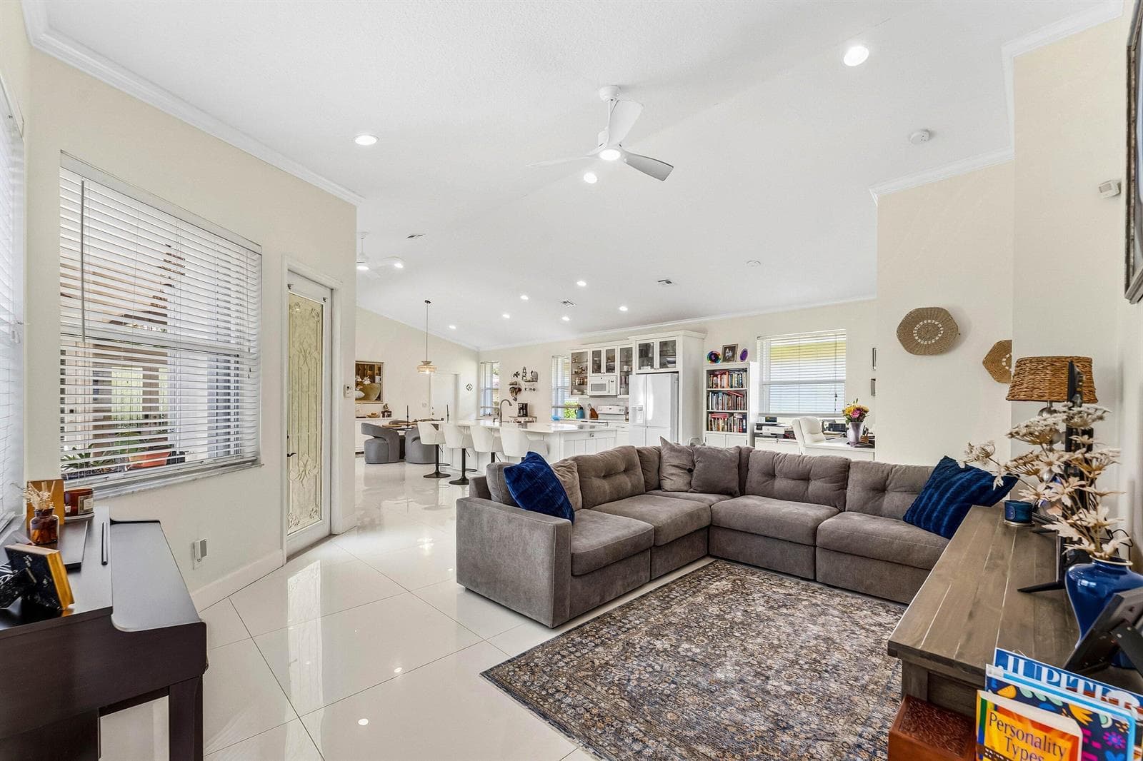 014-104HiddenHollowDrive-PalmBeachGarden