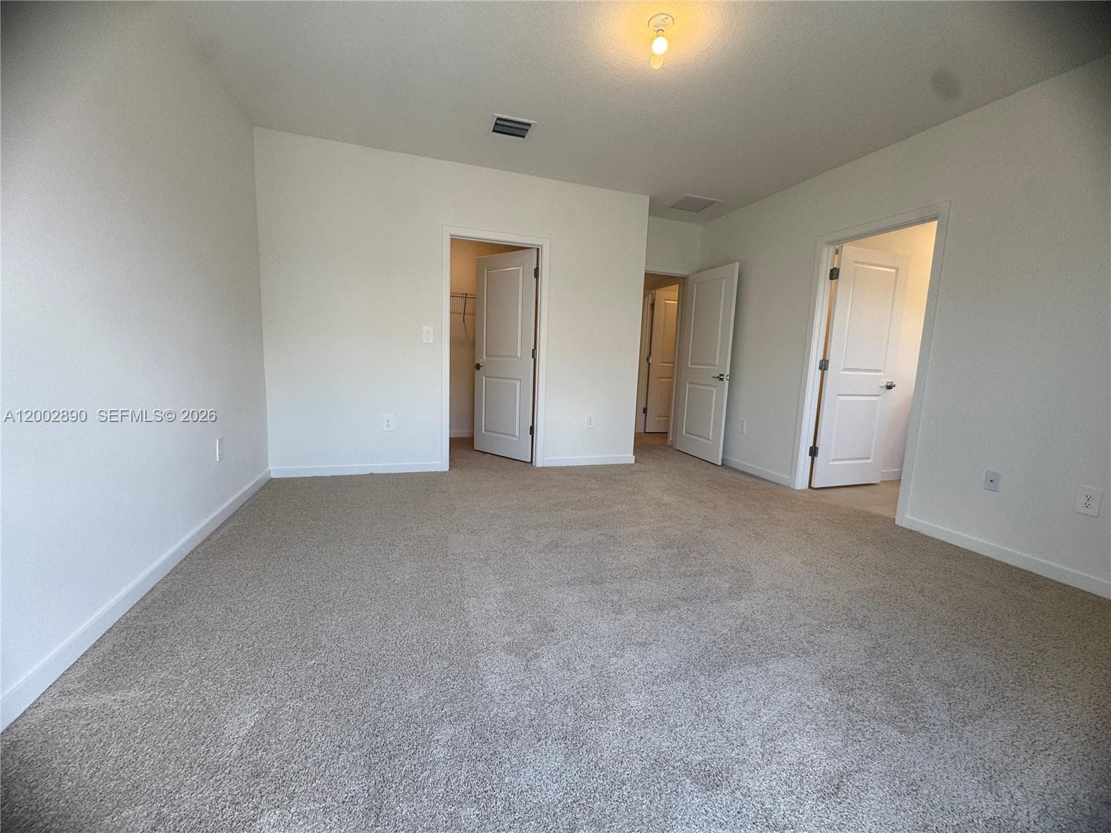 178 NE 14th Avenue photo 23