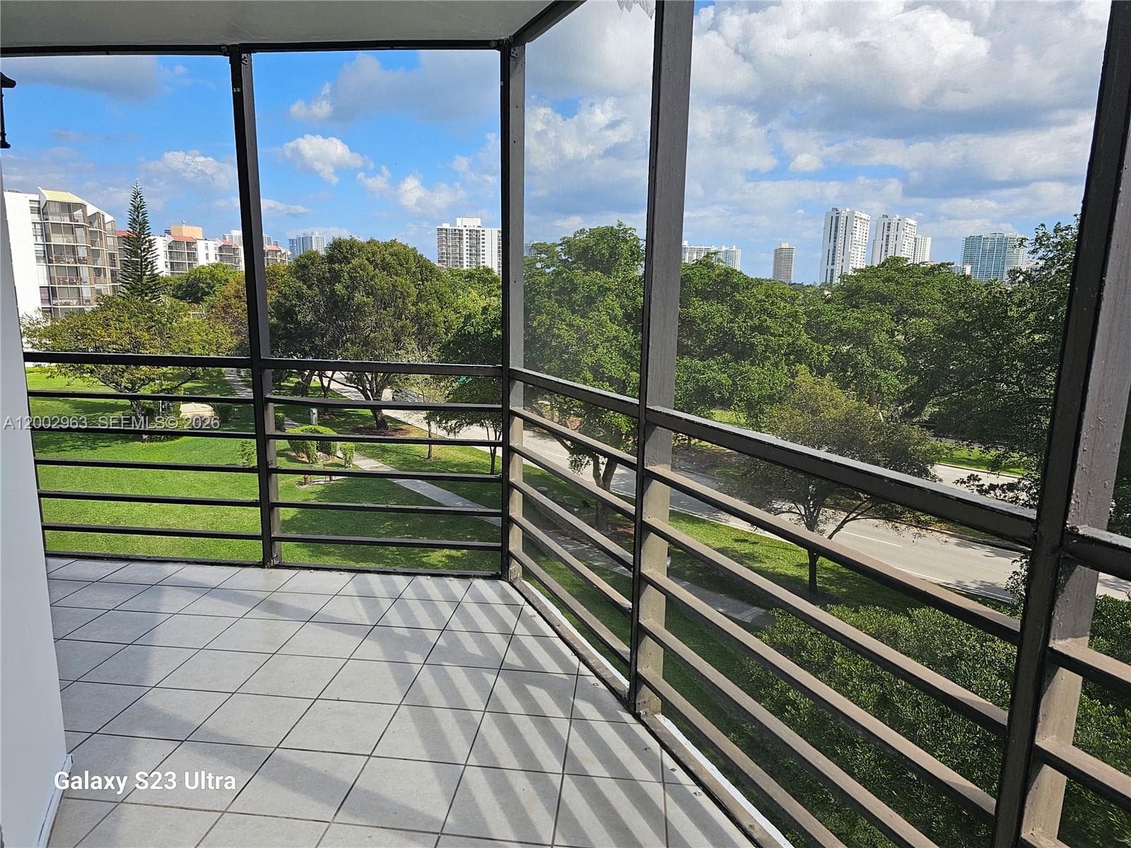 Screened balcony