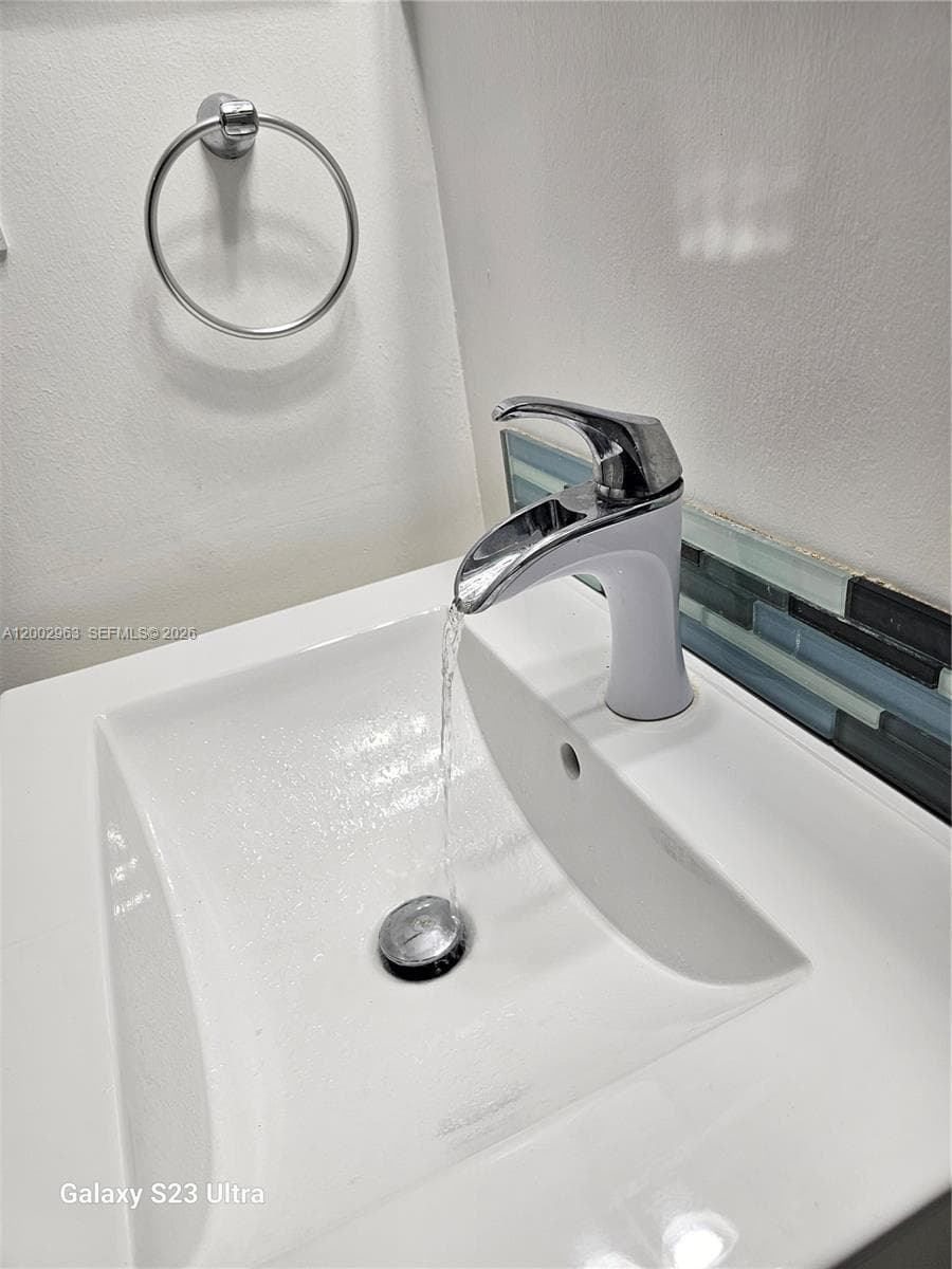 BISCAYA IV CONDO · #508 in Aventura - Photo 13