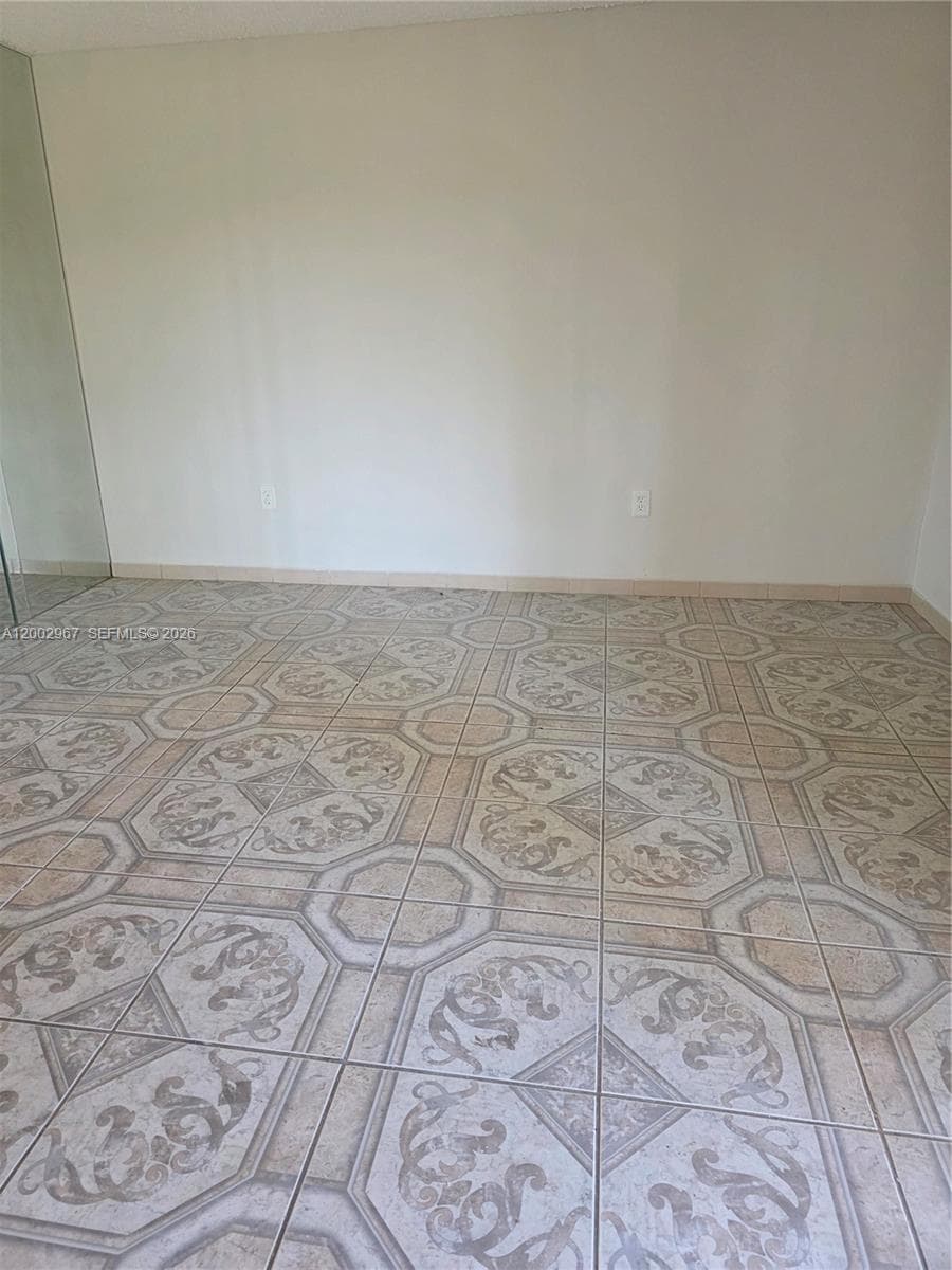 RO-MONT SOUTH CONDO MNPQ · #N4 in Miami Gardens - Photo 3
