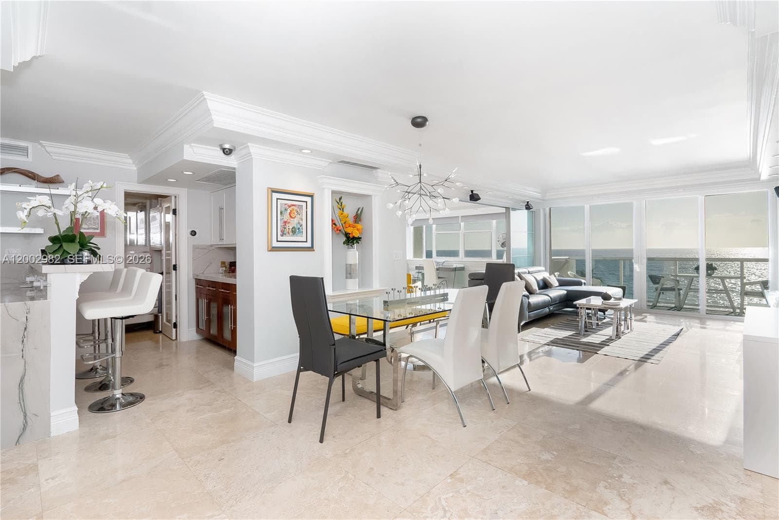 PARKER TOWER CONDO · #606 in Hallandale Beach - Photo 5