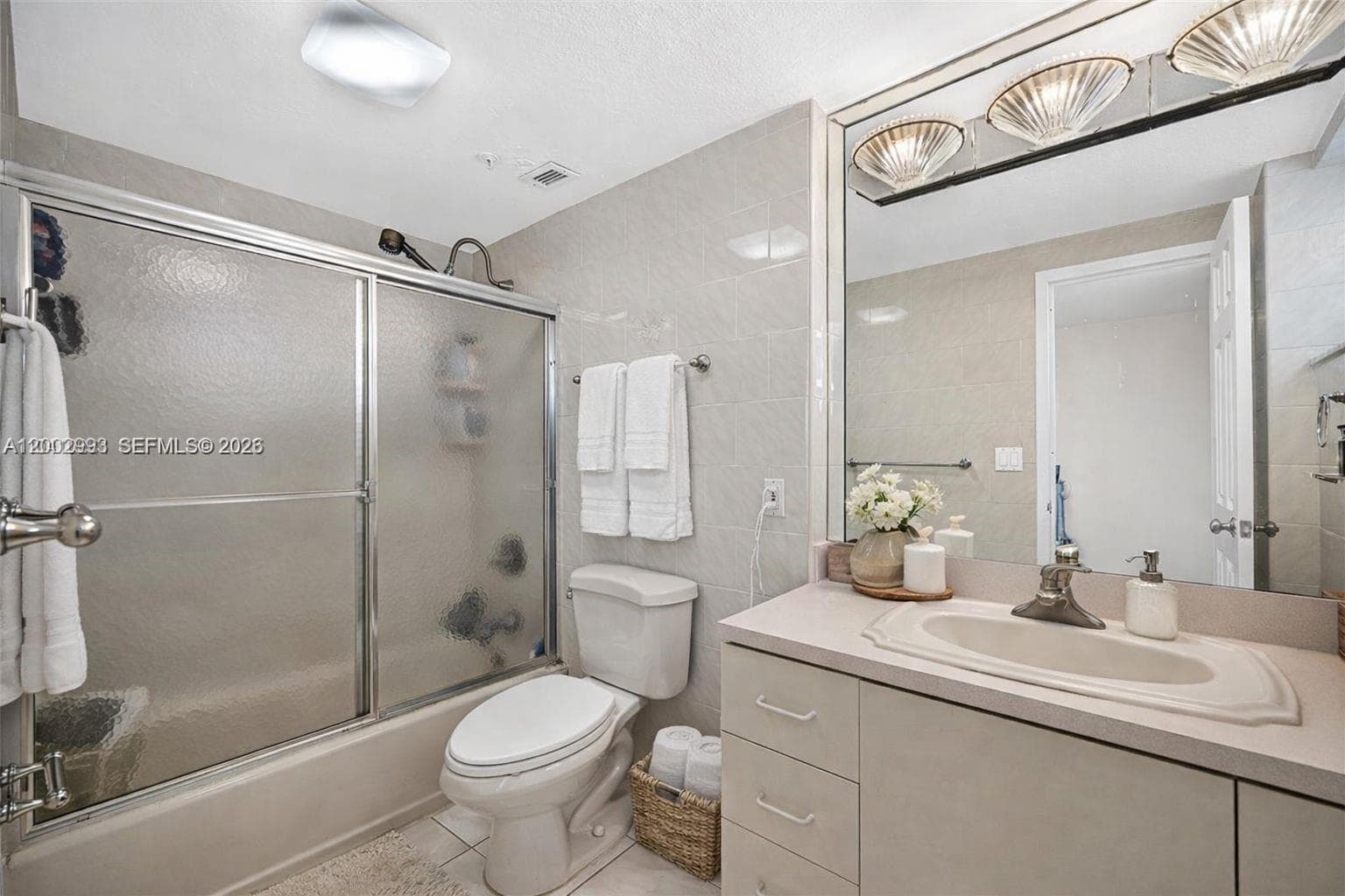 CLEARVIEW TOWERS CONDO · #410 in Miami Beach - Photo 9